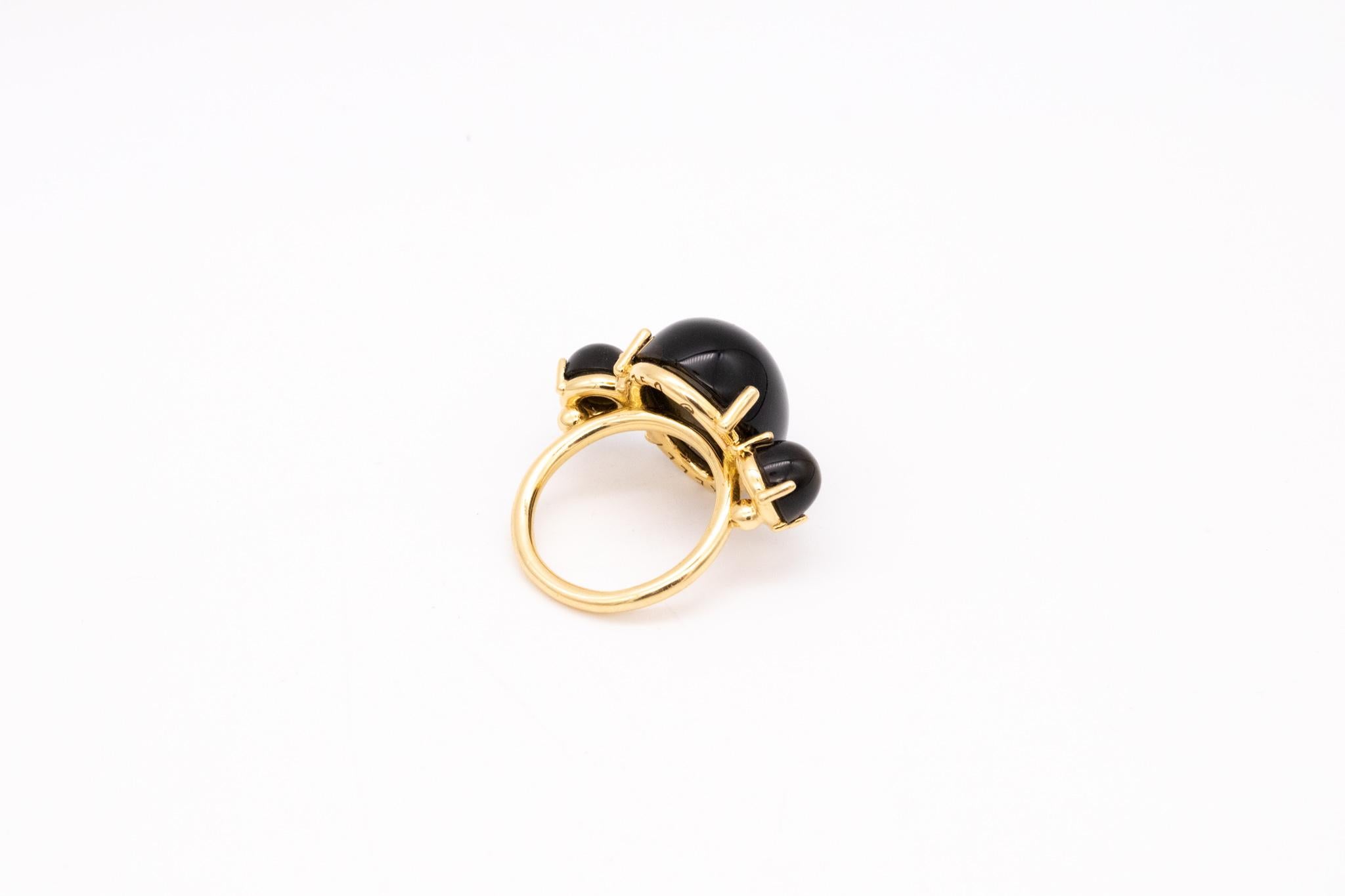 Paul Morelli 18Kt Yellow Gold Cocktail Ring with 26 Cts of Natural Obsidian For Sale 3