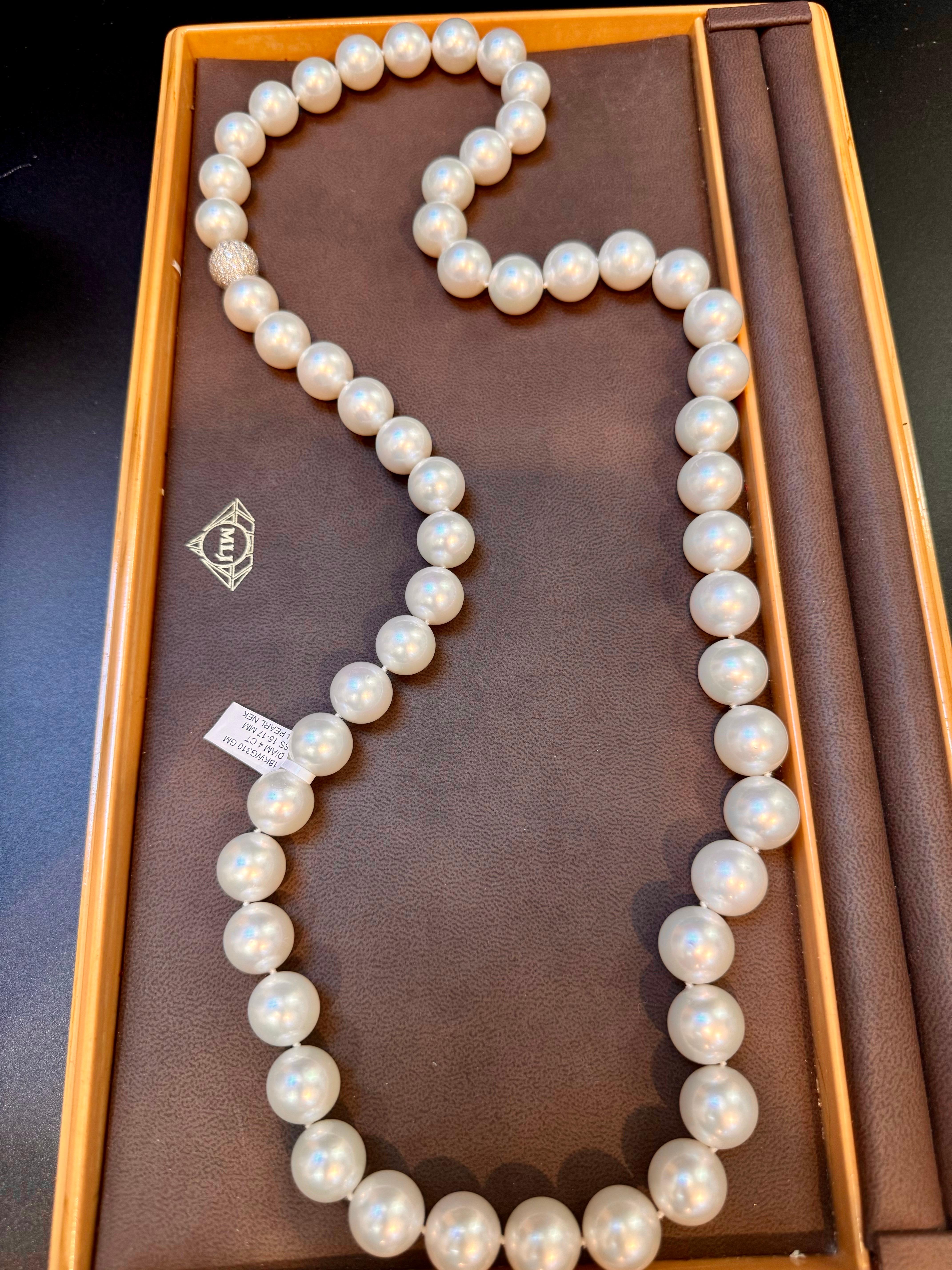 Paul Morelli  Collier Opéra avec perles des mers du Sud sans défaut et 4 ct de diamants 36 
