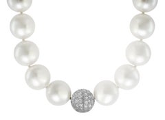 Paul Morelli  Collana con perle dei mari del sud senza difetti e diamanti da 4 carati 36 "