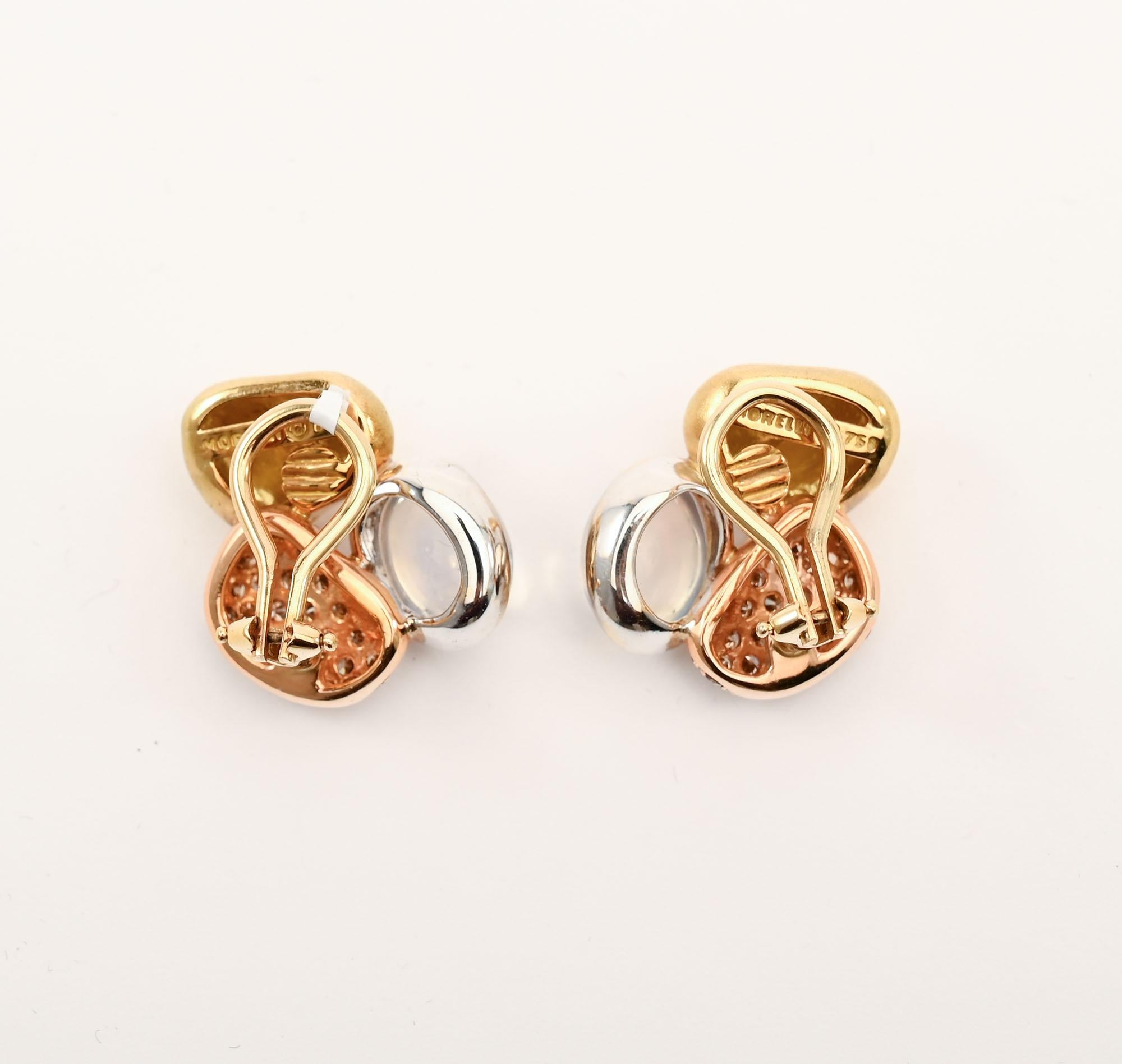 Cabochon Paul Morelli Orecchini in oro, diamanti e pietra di luna in vendita