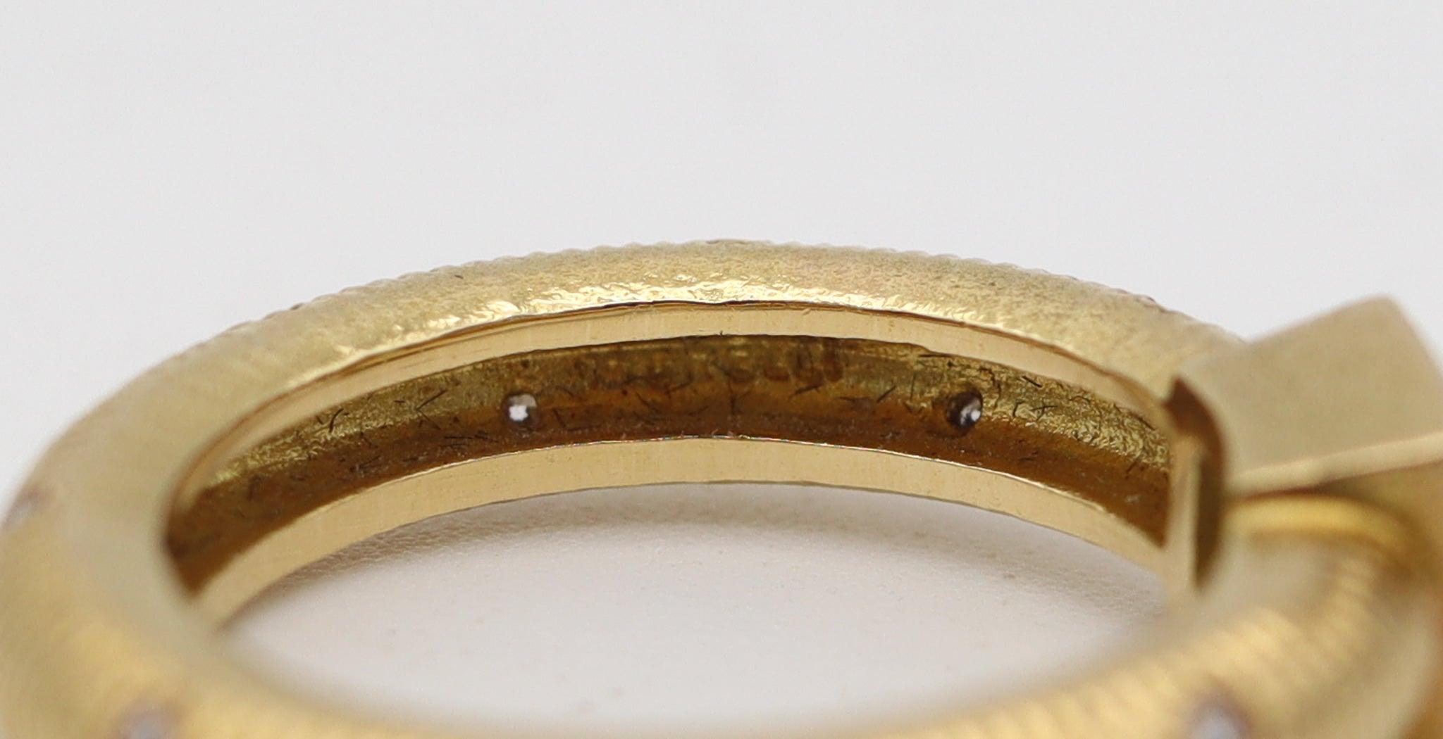PAUL MORELLI Bague-bandeau en or 18Kt avec diamants et péridot vert vif en vente 2