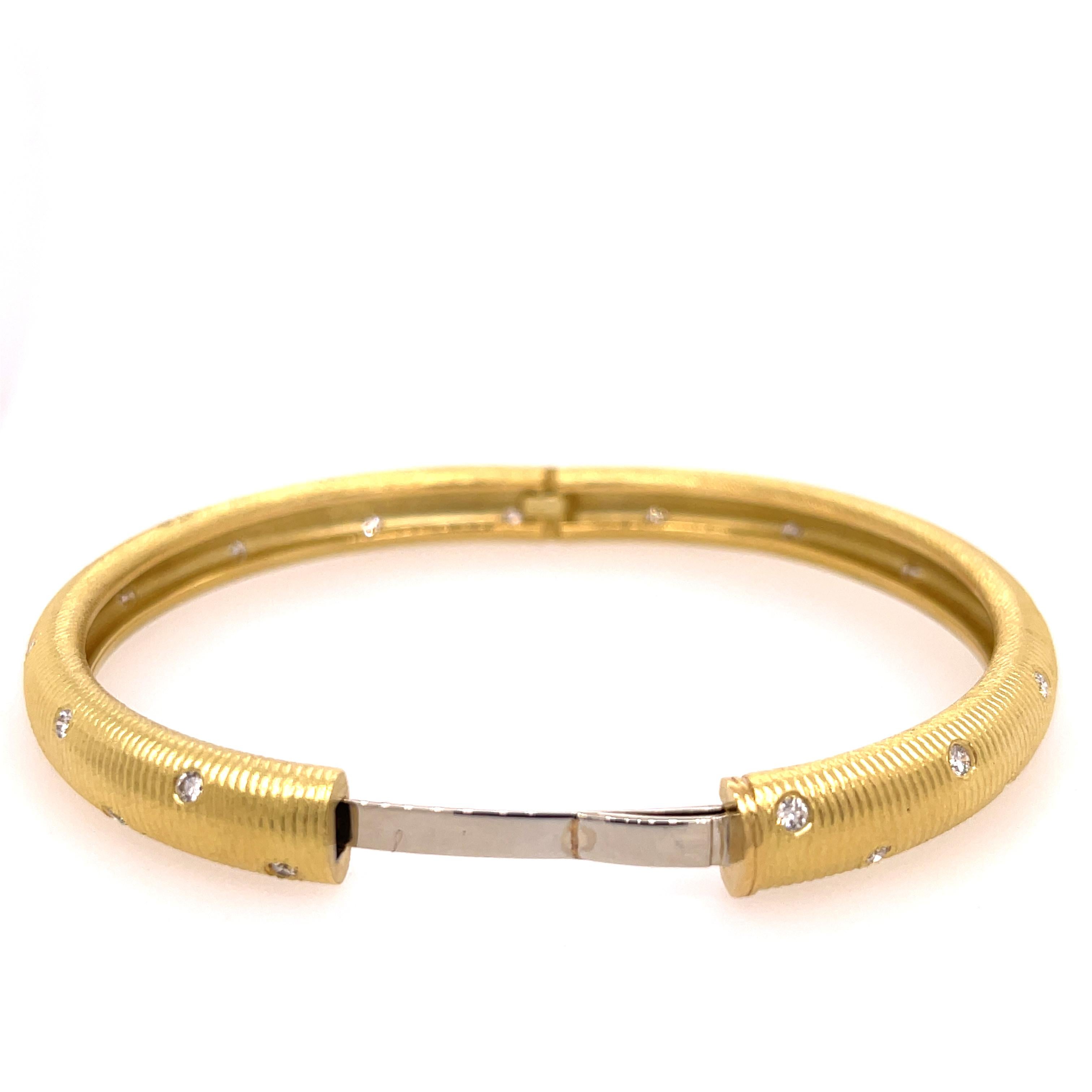 Breiter Diamantarmreif von Paul Morelli (Moderne)
