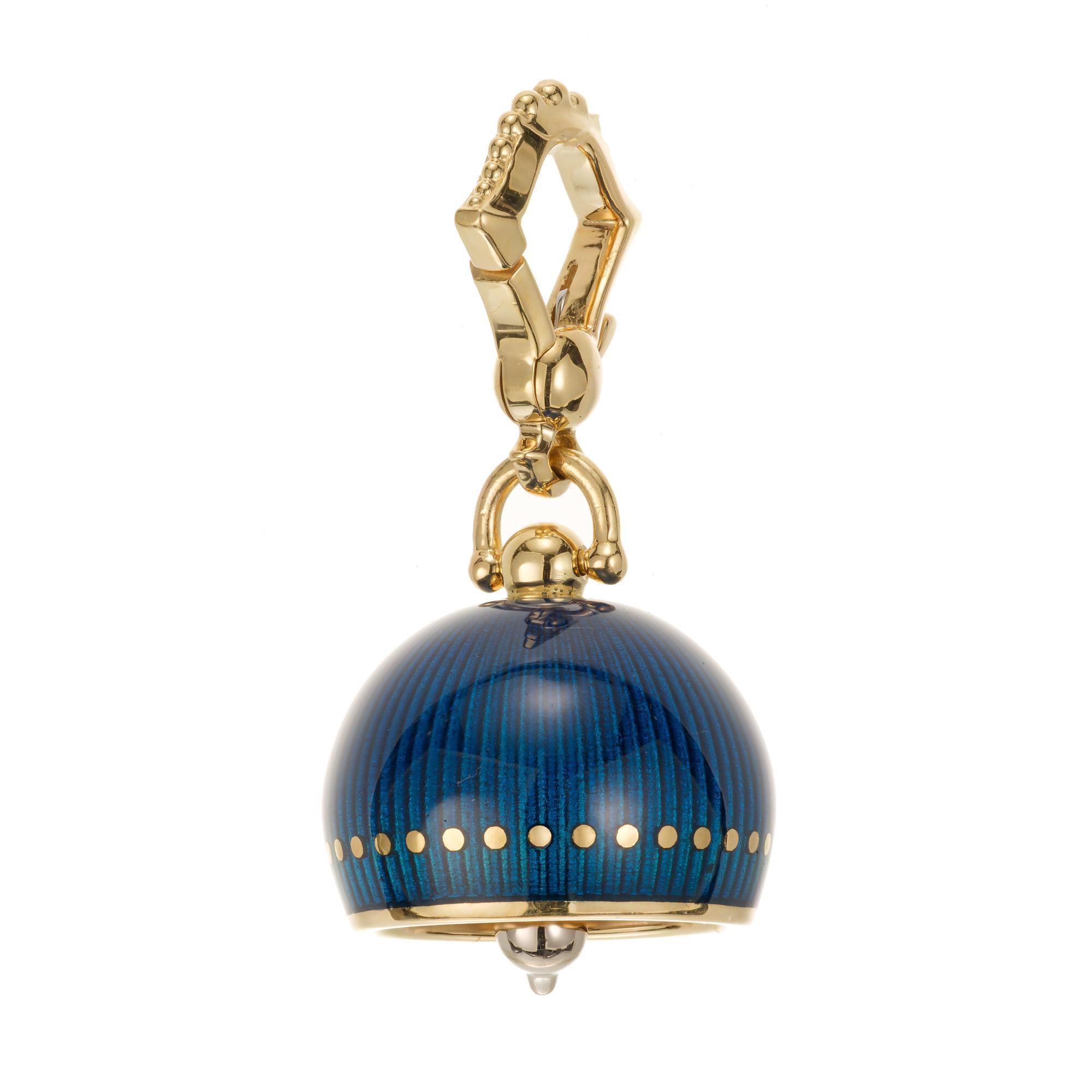 Paul Morelli 14mm enameled meditation bell in 18k yellow gold with teal enamel and an orante lobster clasp. The clapper is 18k white gold and functional.

18k yellow gold 
18k white gold 
Stamped: 750
Hallmark: Morelli 
7.0 grams
Top to bottom: