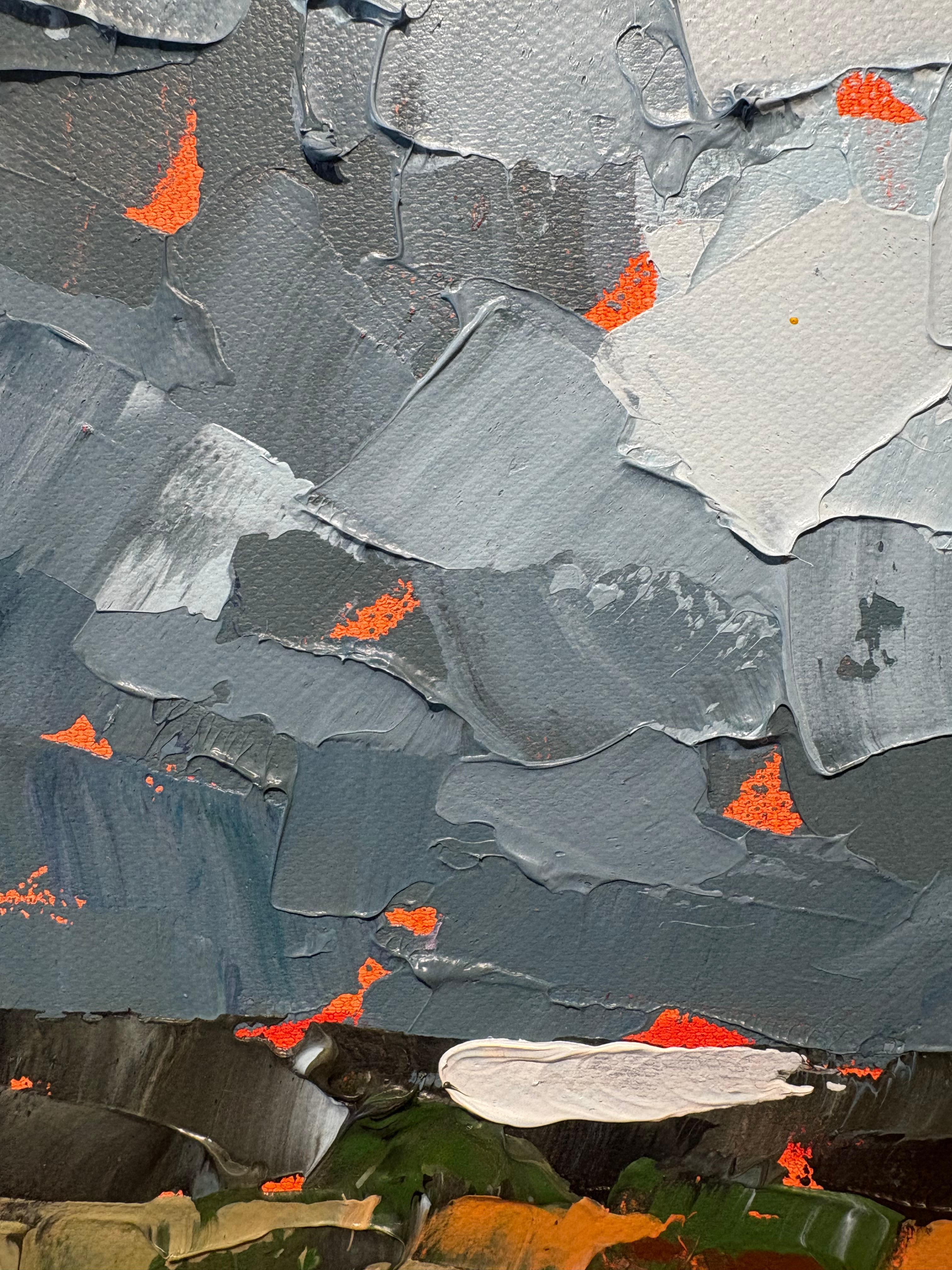 « La fin de l'étude d'août » Peinture acrylique épaisse représentant un rivage avec un ciel gris orageux. - Gris Landscape Painting par Paul Norwood