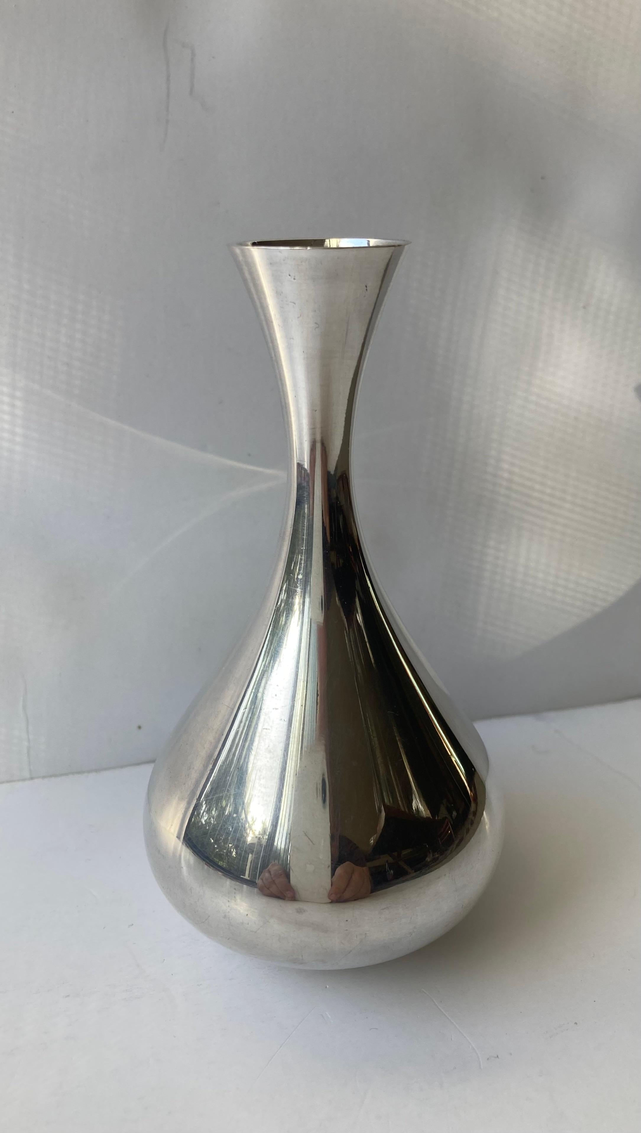 American Paul Pancritius , sterling silver  flower  footed vase . Signed  For Sale