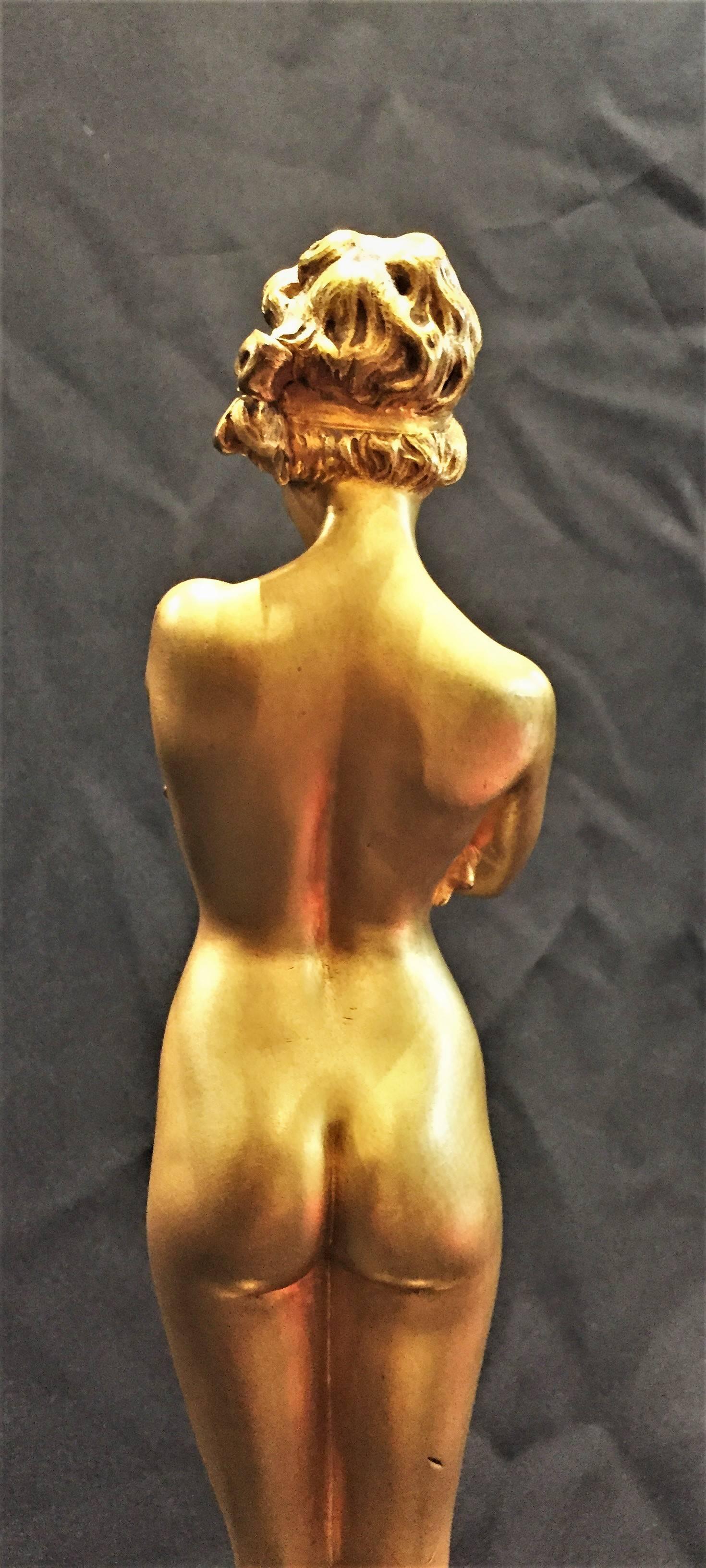 bronze femme nue
