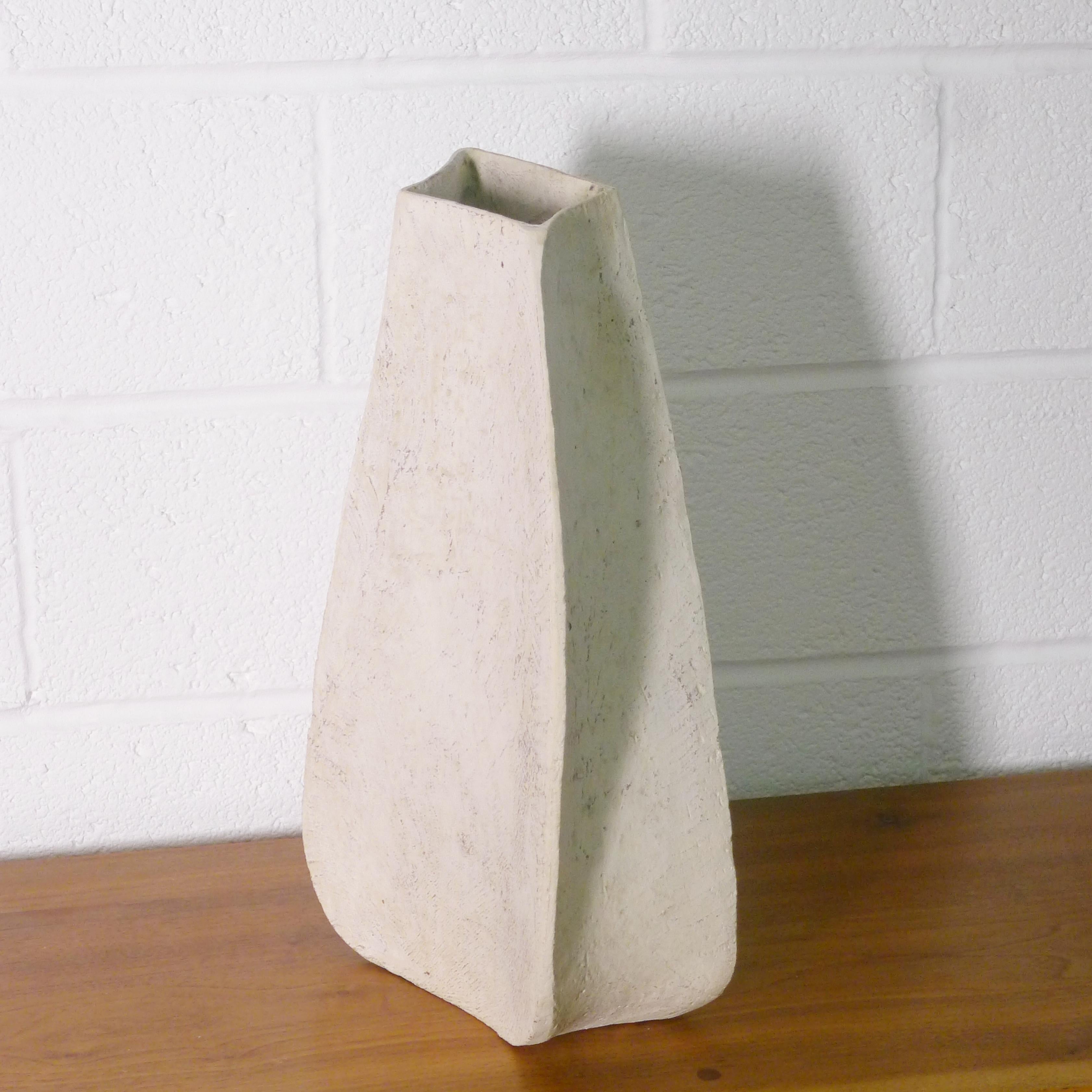 Paul Philp, Contemporary Handbuilt Stoneware Vessel, British Studio Pottery In Excellent Condition For Sale In Wargrave, Berkshire
