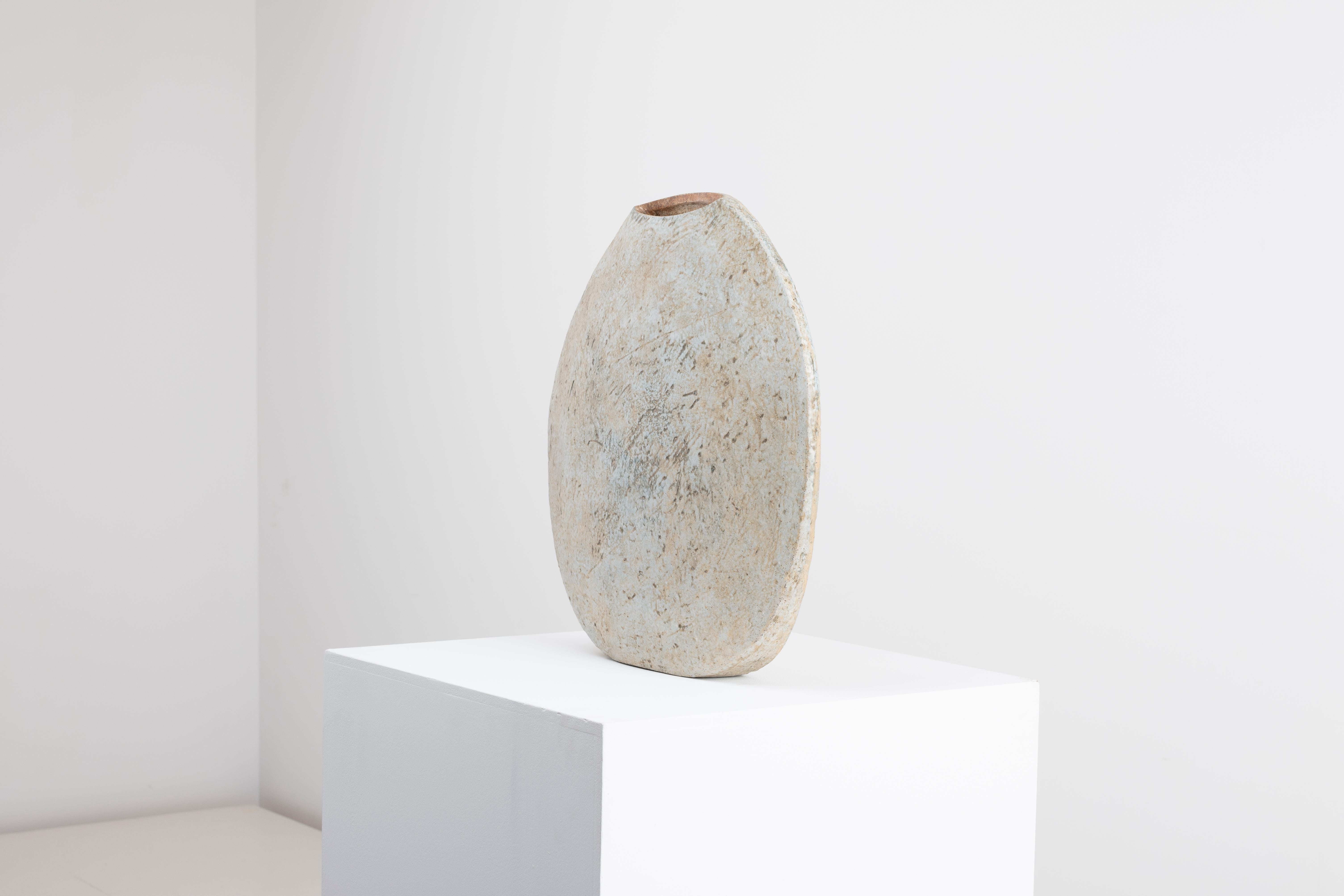 Großes skulpturales Gefäß / Vase von Paul Philp (Britisch) im Angebot