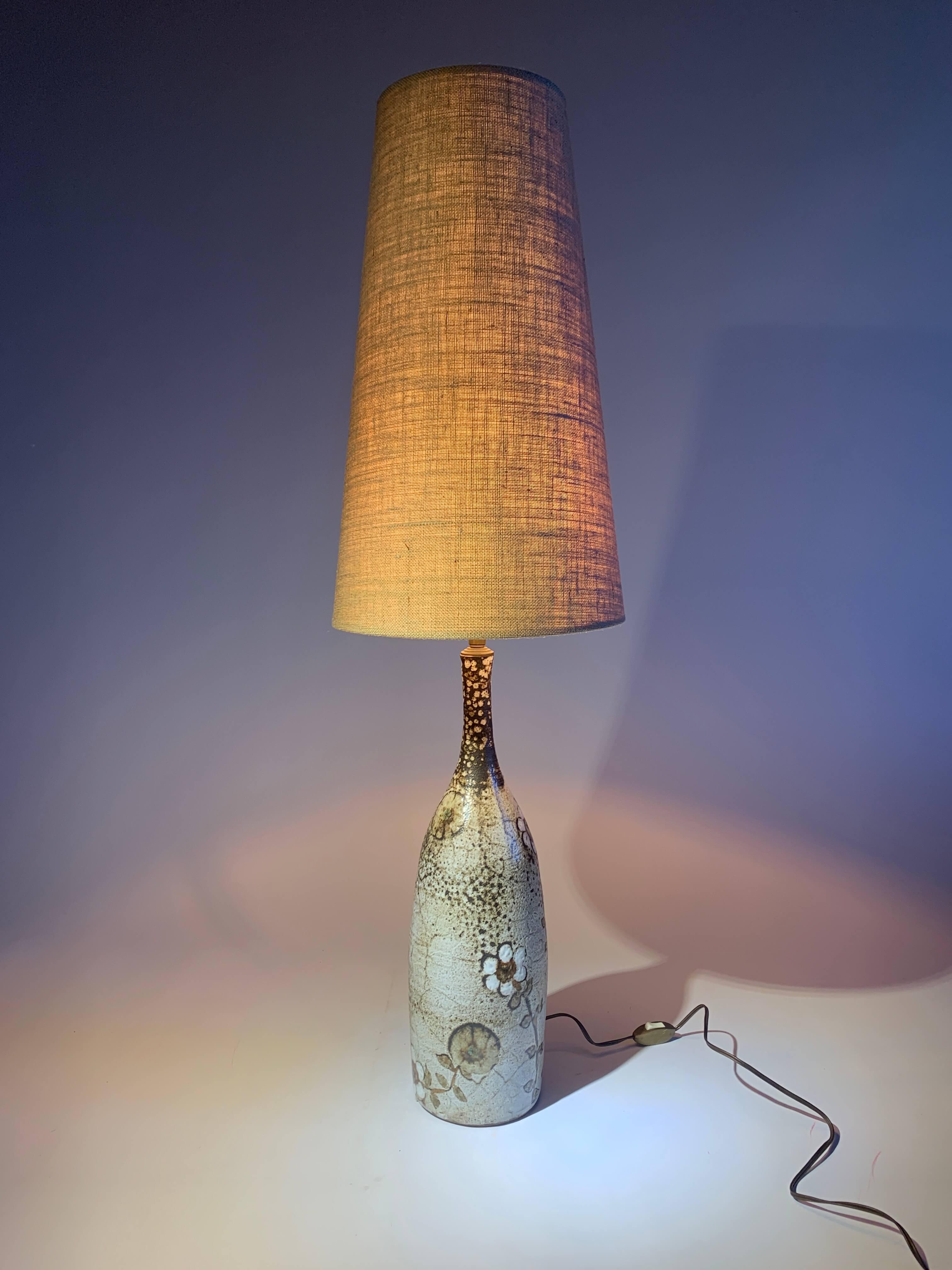 Paul Quere French ceramic table lamp In Good Condition For Sale In L’ISLE-SUR-LA-SORGUE, FR