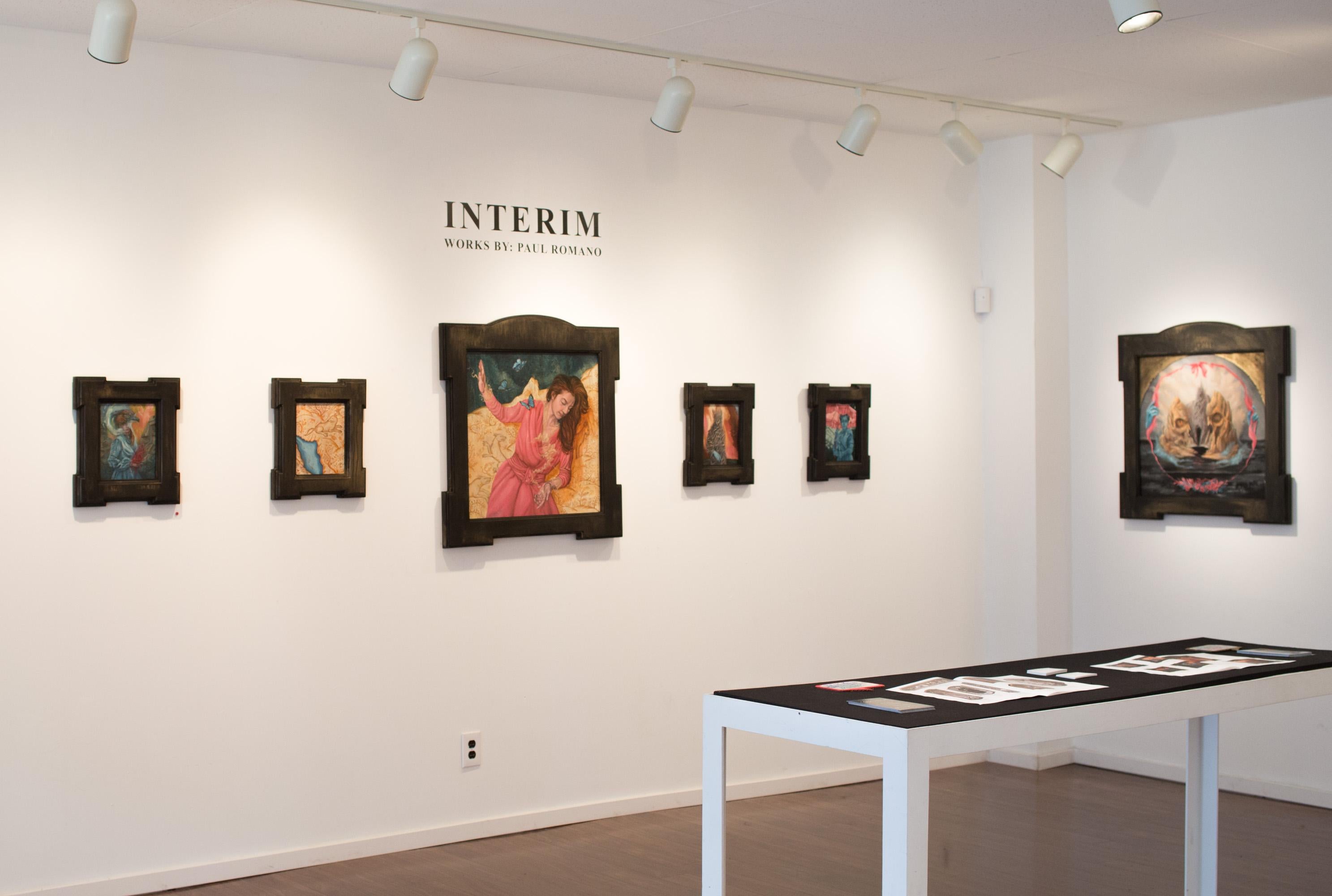 Figuratives Ölgemälde „Heroine (Intercessor)“, sitzende Frau mit Schmetterlingen im Angebot 4