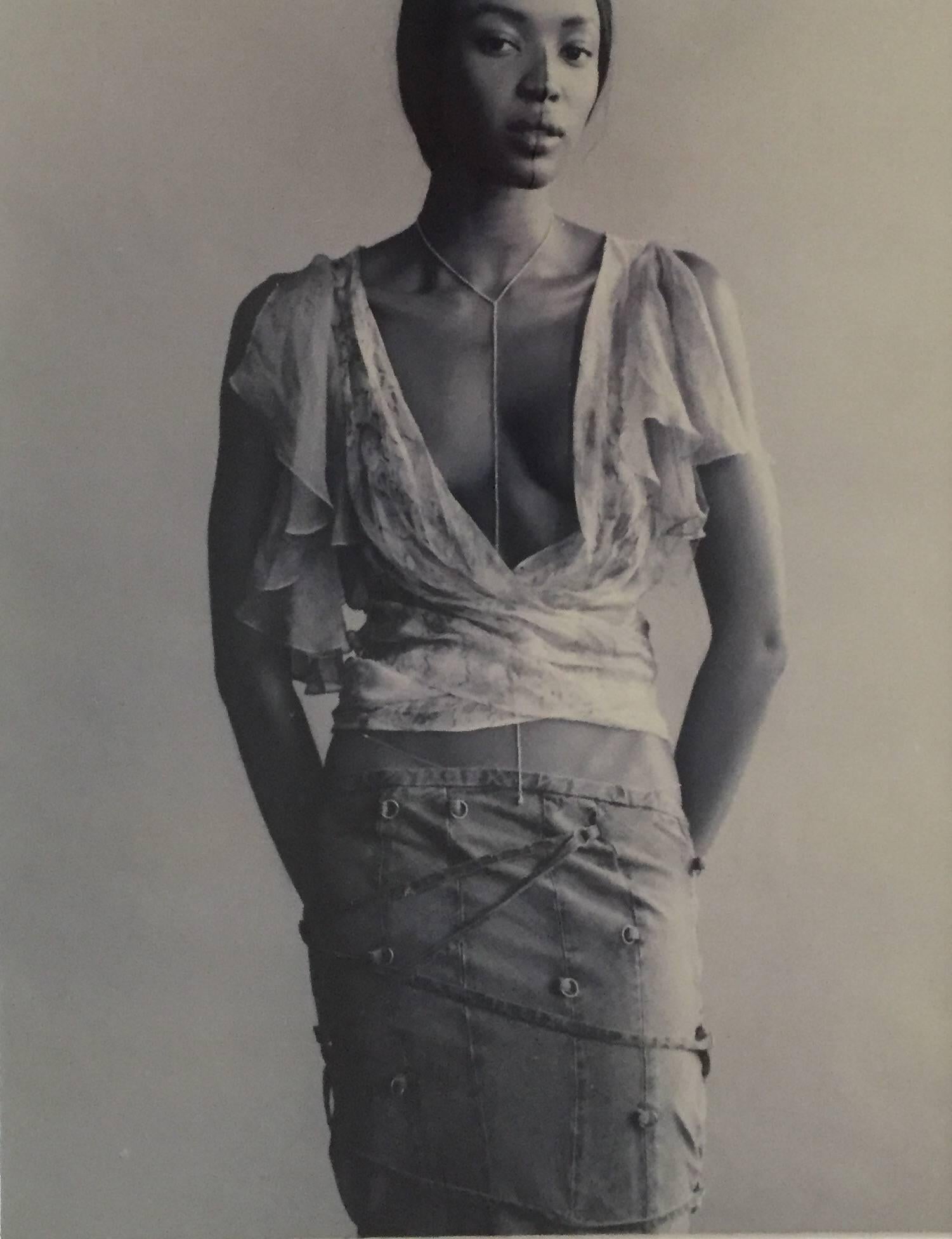 Naomi Campbell, Paul Rowland Vintage-Porträt aus Silber mit Gelatinesilberdruck im Angebot 1