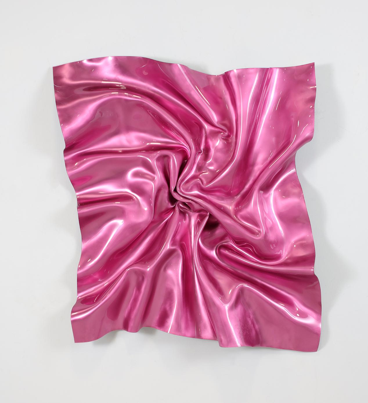 Rosa Petticoat – Sculpture von Paul Rousso
