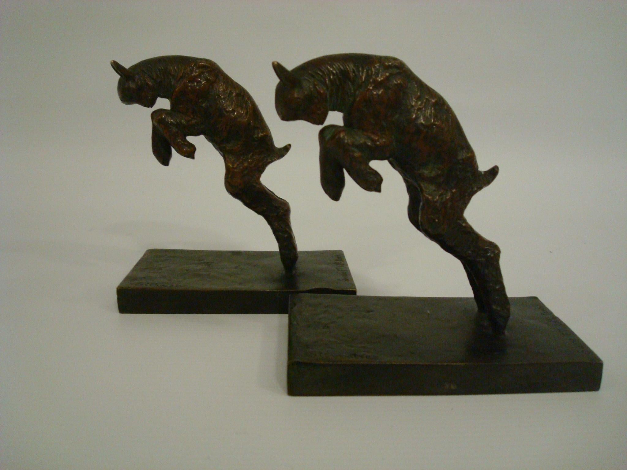  Paul Silvestre French Art Deco Bronze Lamb Bookends In Good Condition For Sale In Buenos Aires, Olivos