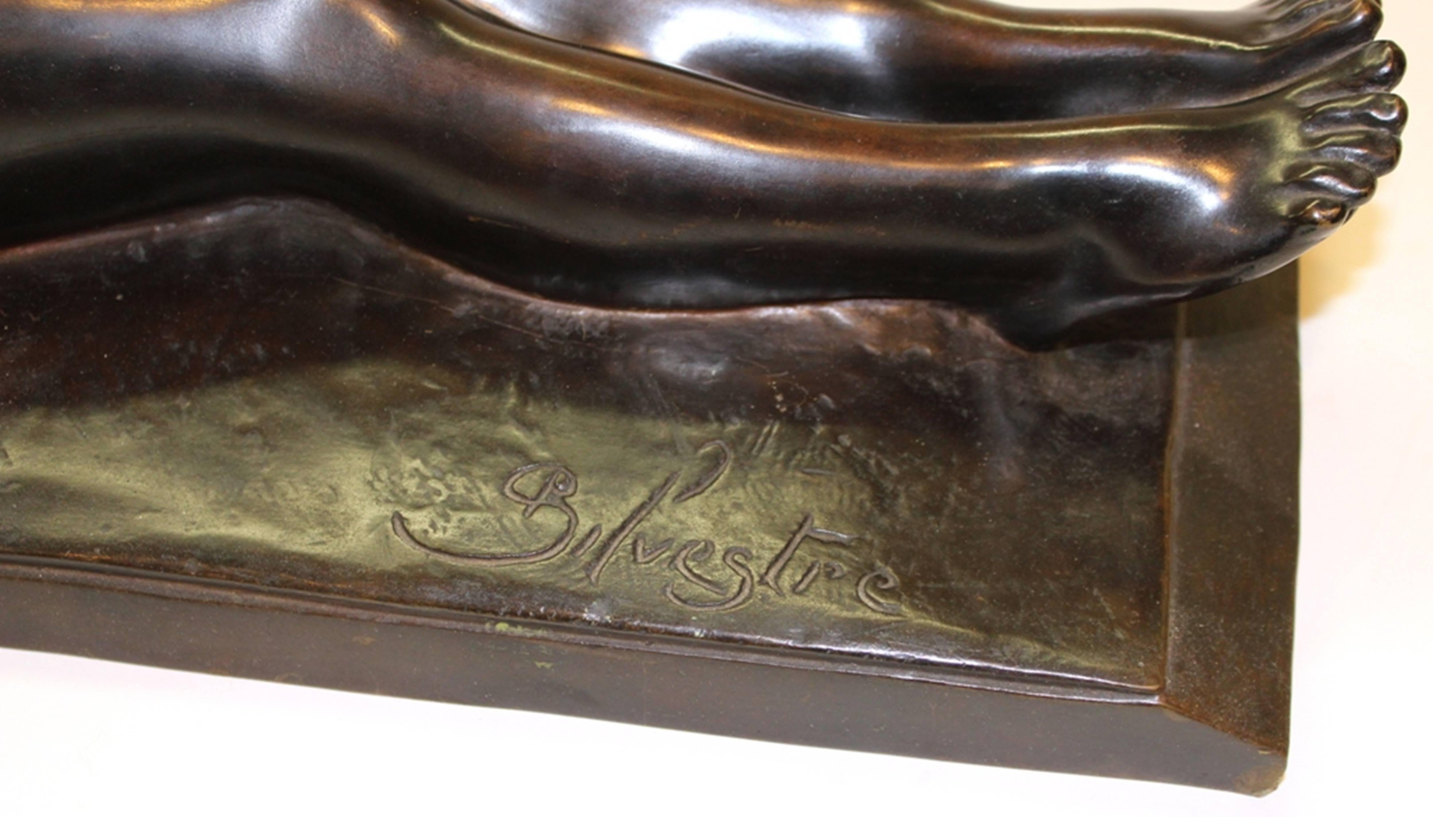 Paul Silvestre Sculpture de Léda et le Swan en bronze en vente 3