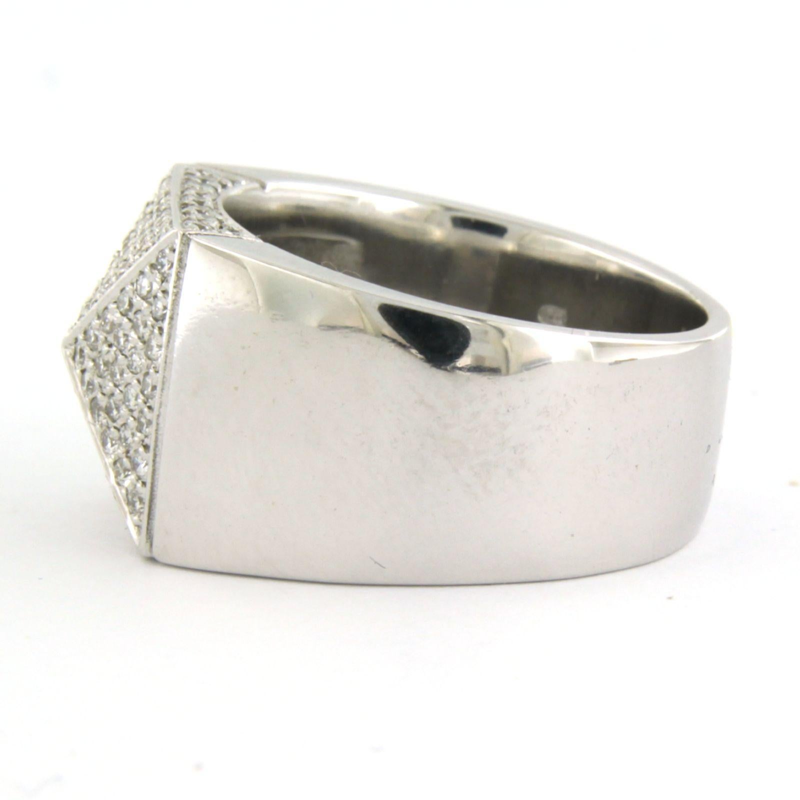 Paul Simons - Ring with brilliant cut diamonds up to 1.00ct 18k white gold In Excellent Condition For Sale In The Hague, ZH