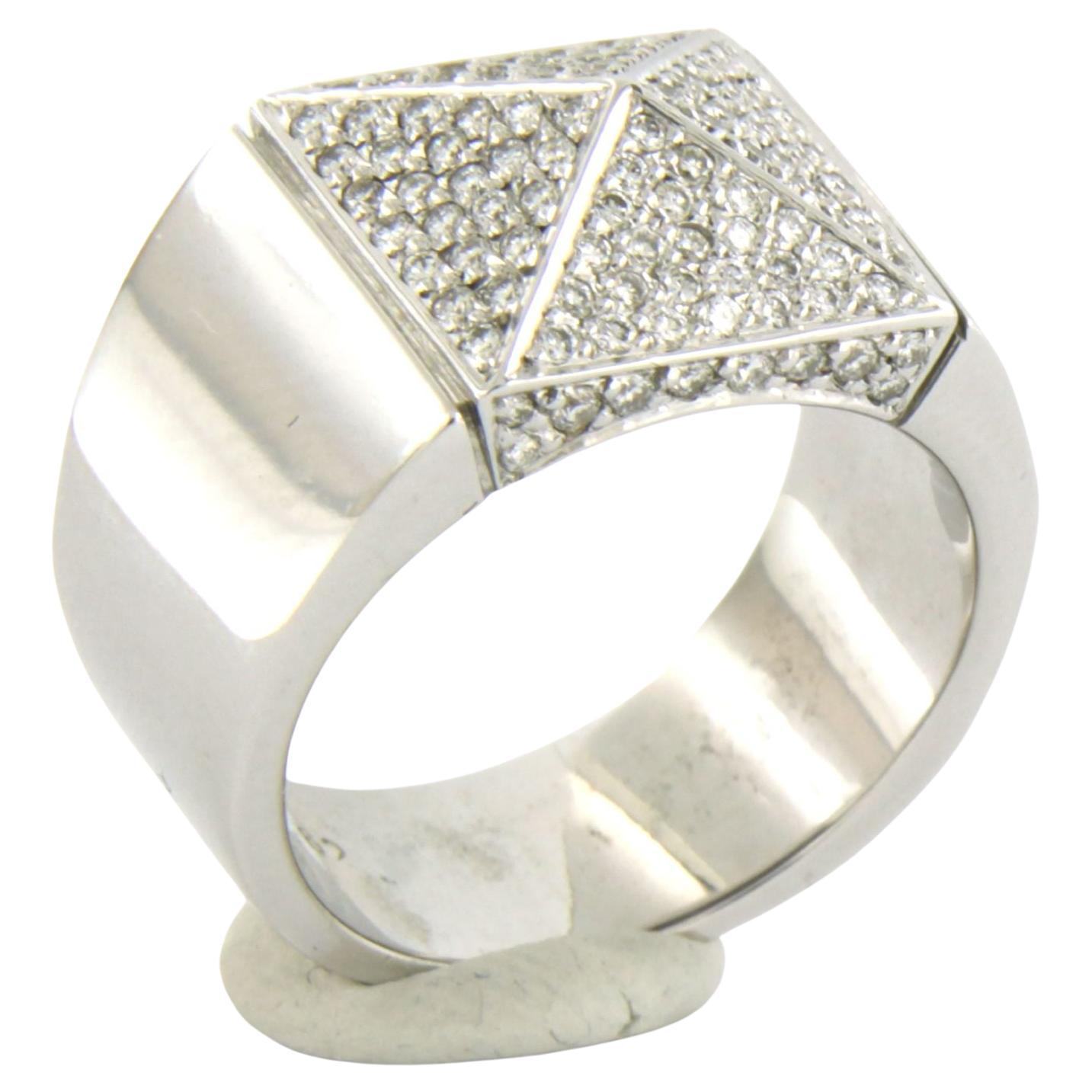 Paul Simons - Ring with brilliant cut diamonds up to 1.00ct 18k white gold For Sale
