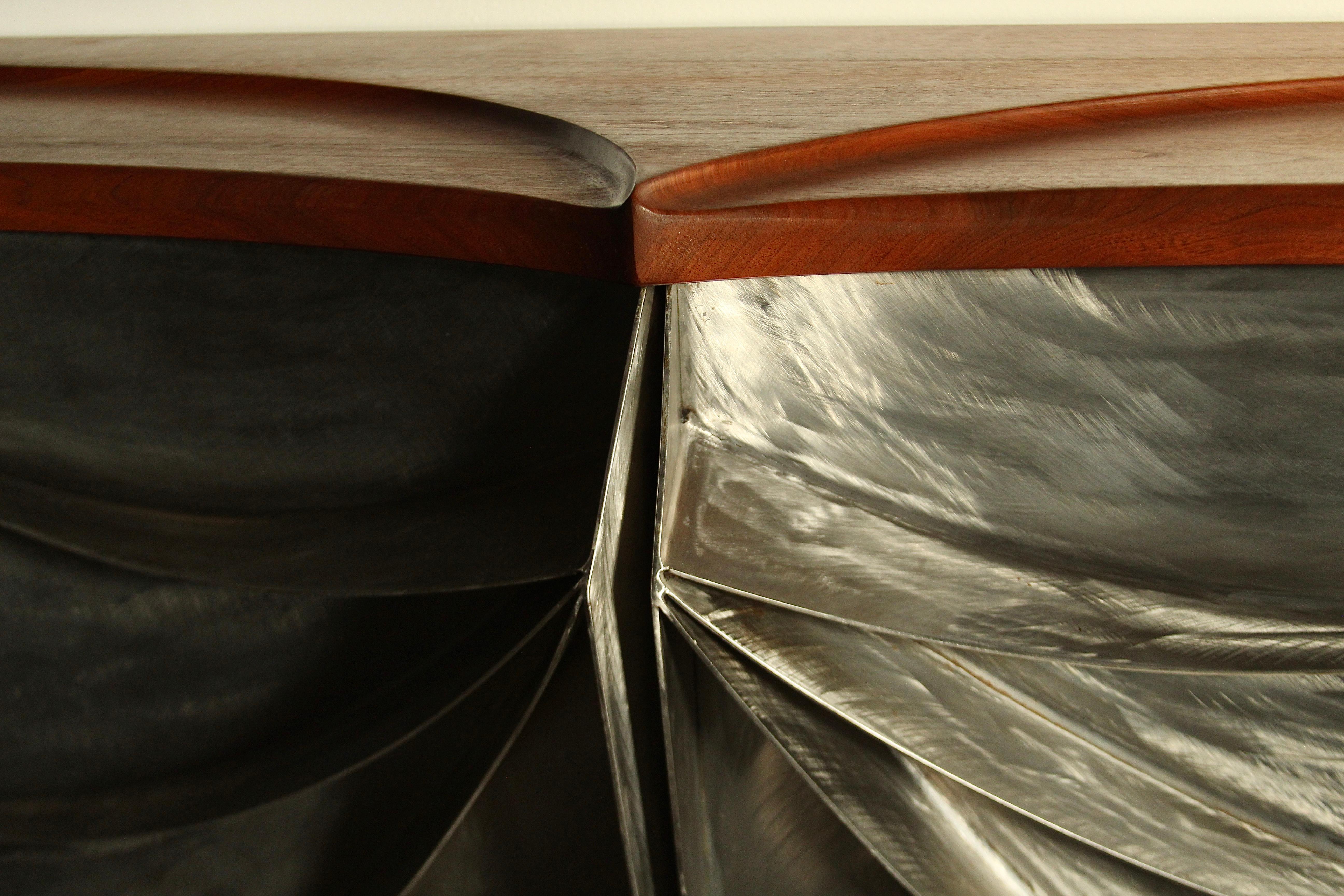 Paul Sisko Credenza da parete Studio in noce e acciaio, 1973 in vendita 10