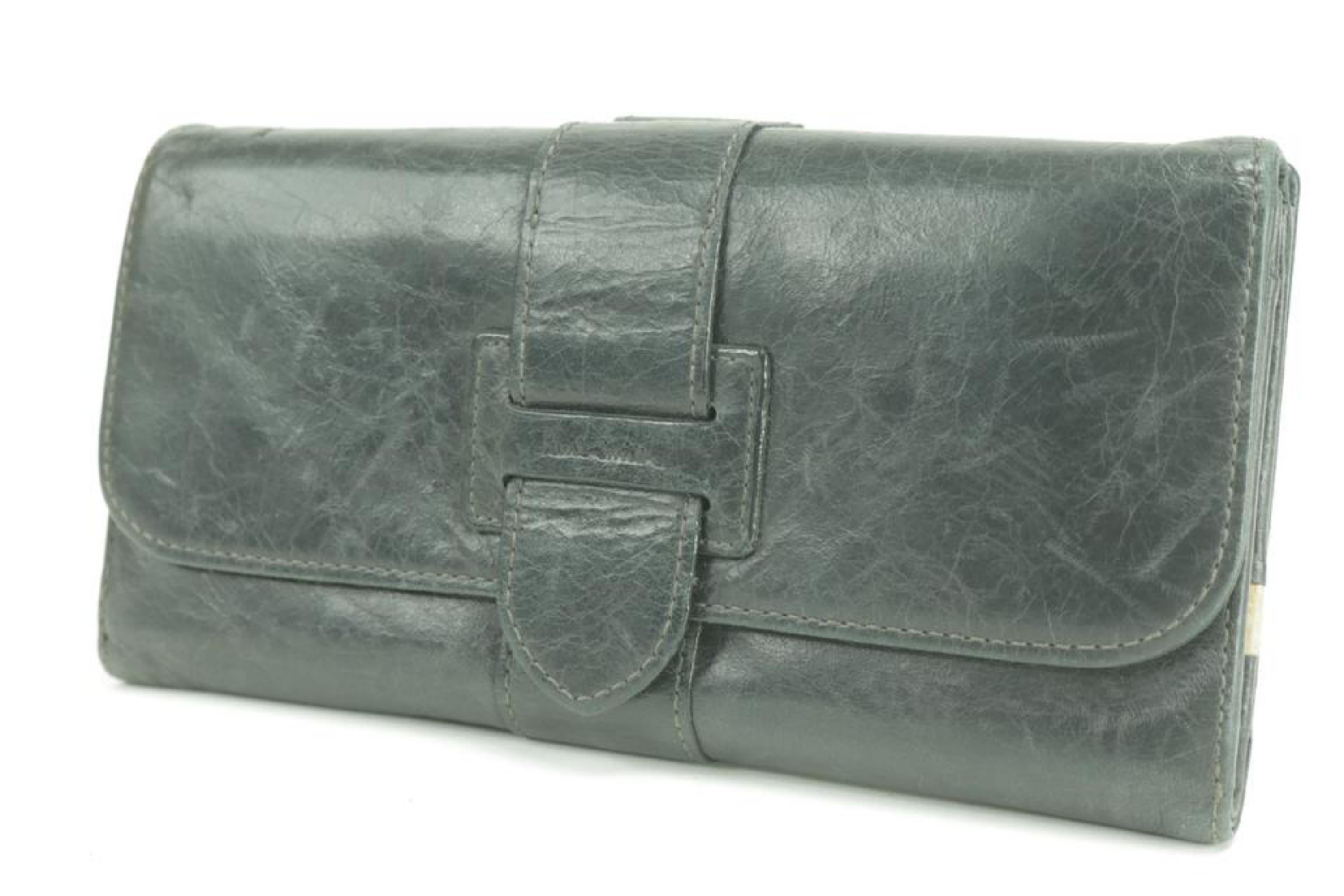 Paul Smith Belt Long Flap Wallet Black Leather Bifold 0M46
Made In:
Measurements: Length: 7.5