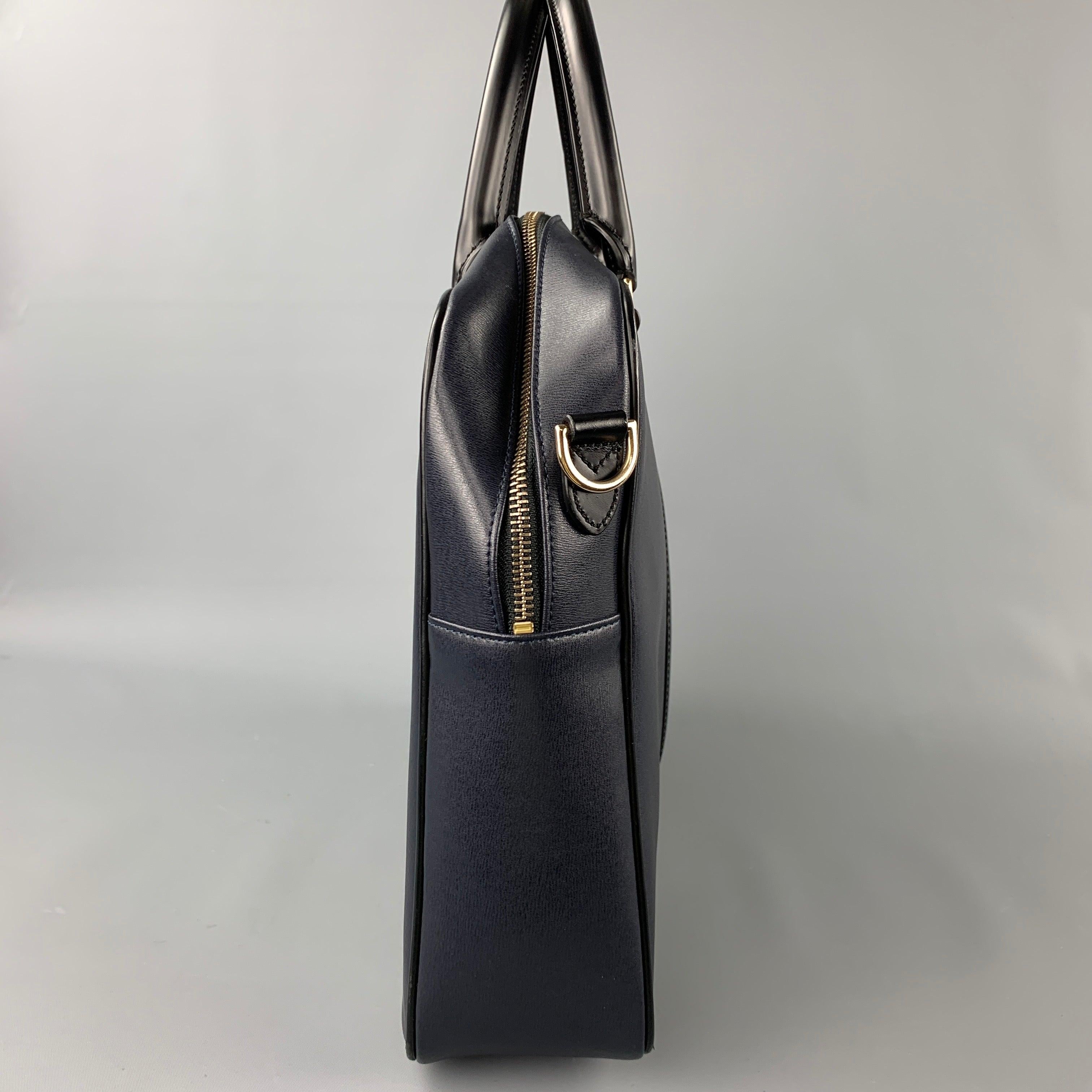 PAUL SMITH Navy & Black Leather Shoulder Strap Briefcase Bag In Good Condition For Sale In San Francisco, CA