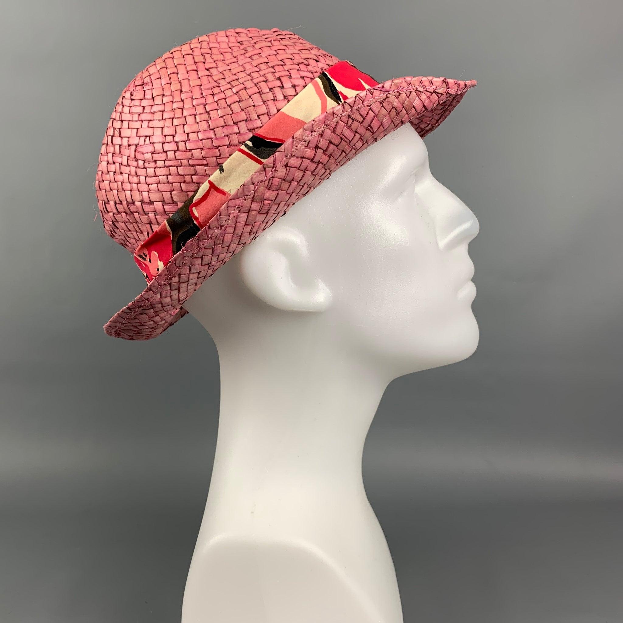 PAUL SMITH hat comes in a oink woven straw material featuring a floral band detail.
Very Good
Pre-Owned Condition. 

Marked:   Size tag removed.  

Measurements: 
  Opening: 22 inches  Brim:
2 inches  Height: 5 inches 
  
  
 
Reference: