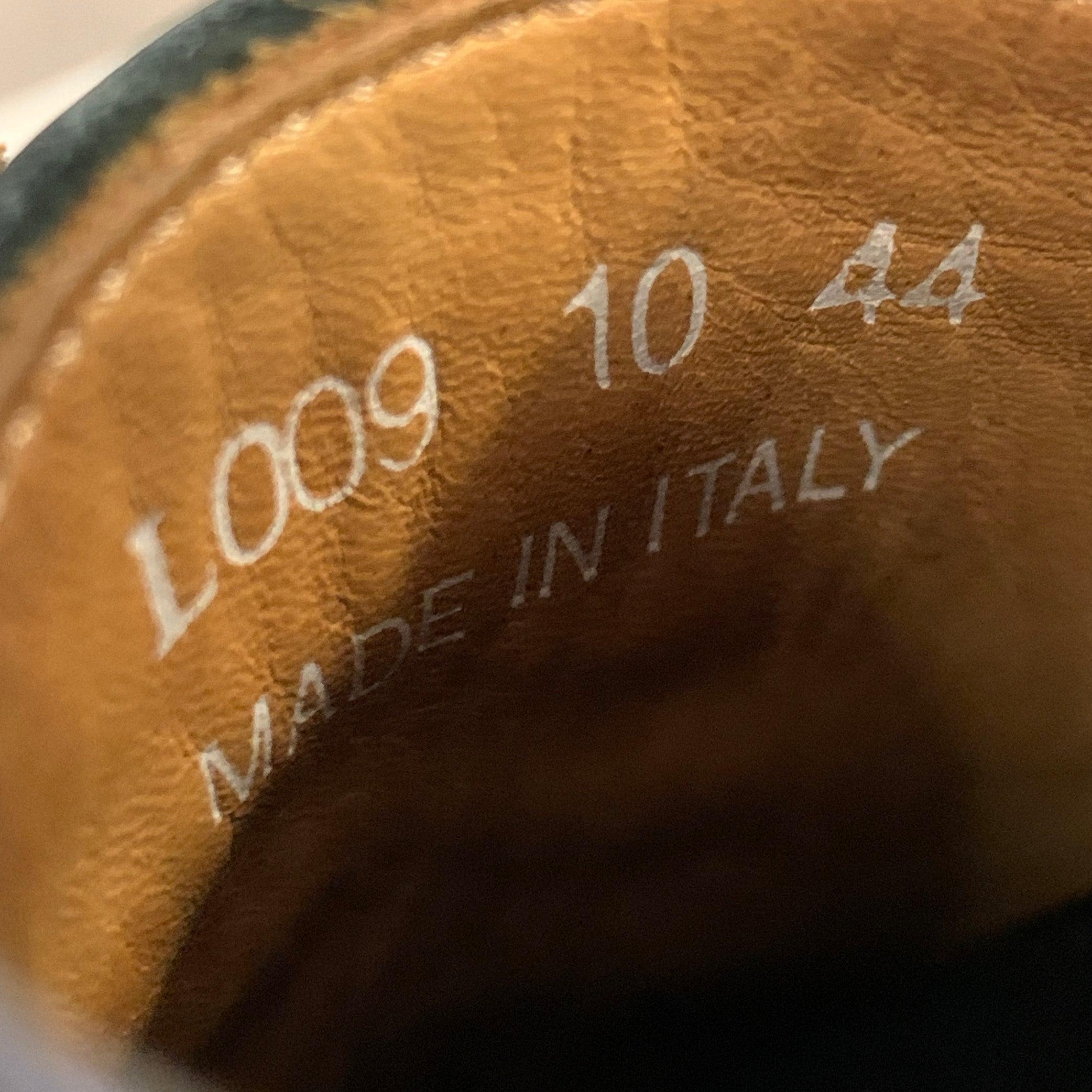 Paul Smith taglia 10 Nero Verde Traforato in pelle di ciottoli Up&Up in vendita 6