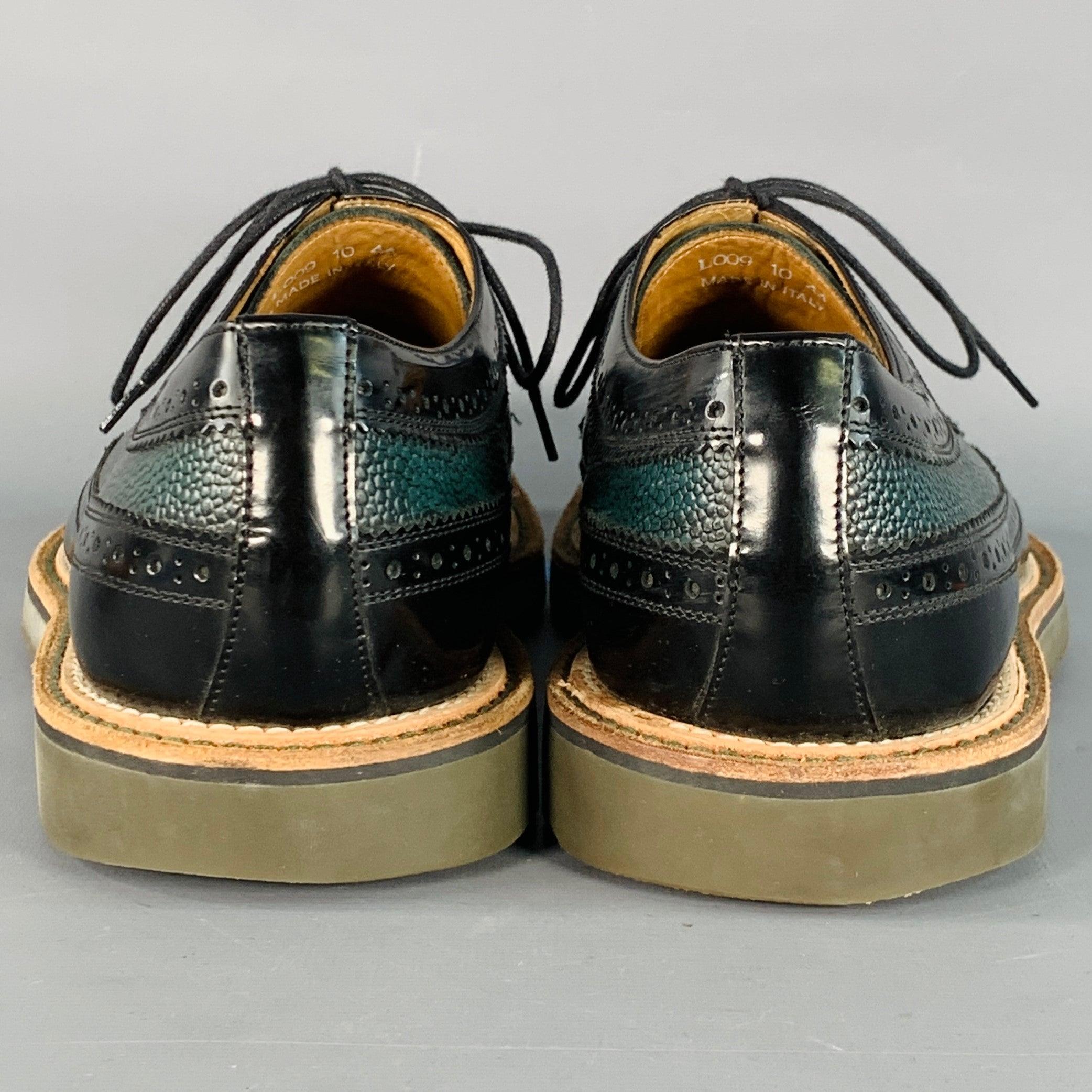Paul Smith taglia 10 Nero Verde Traforato in pelle di ciottoli Up&Up In condizioni buone in vendita a San Francisco, CA