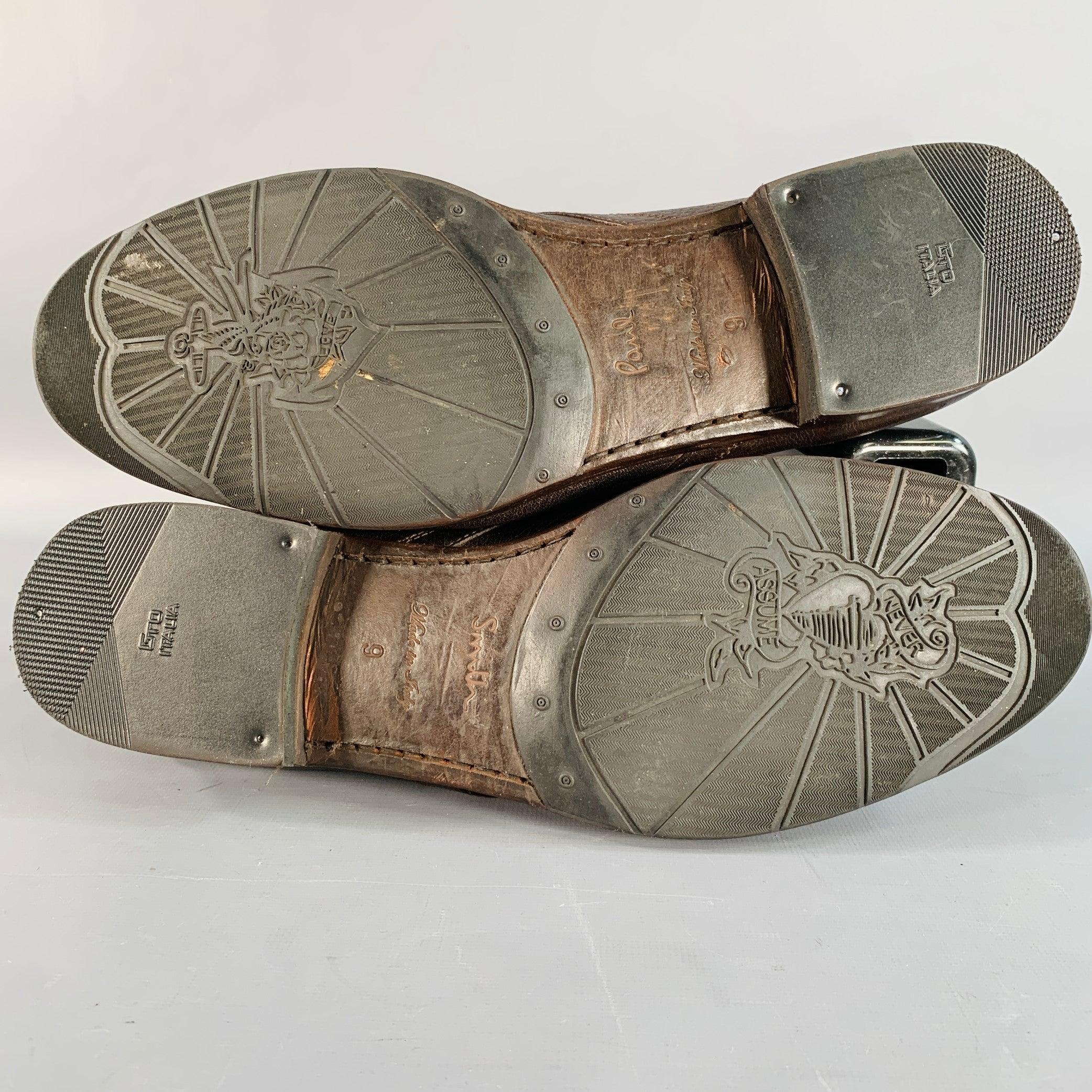 PAUL SMITH Taille 10 Bottes à lacets en cuir marron en vente 1