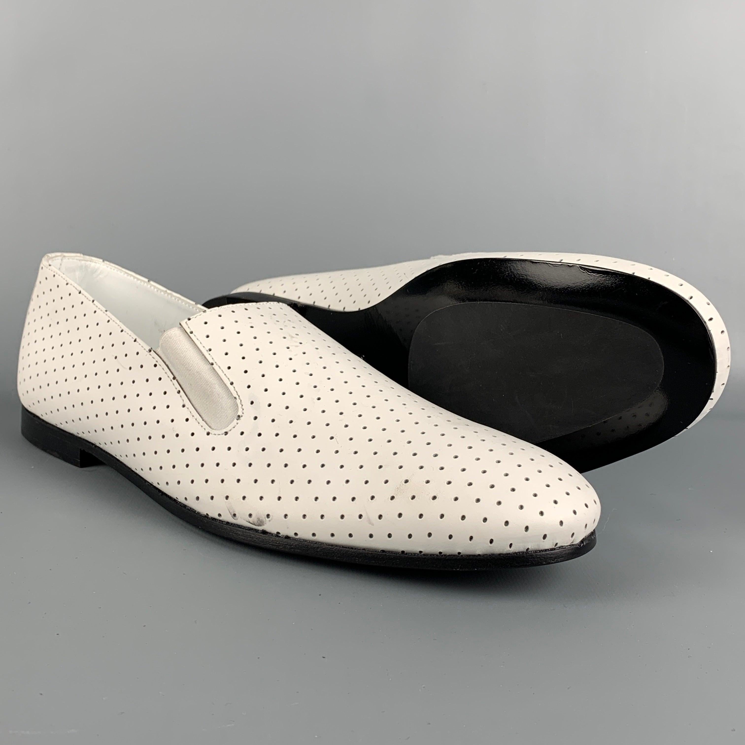 PAUL SMITH Size 10 White Perforated Leather Slip On Loafers In Good Condition For Sale In San Francisco, CA