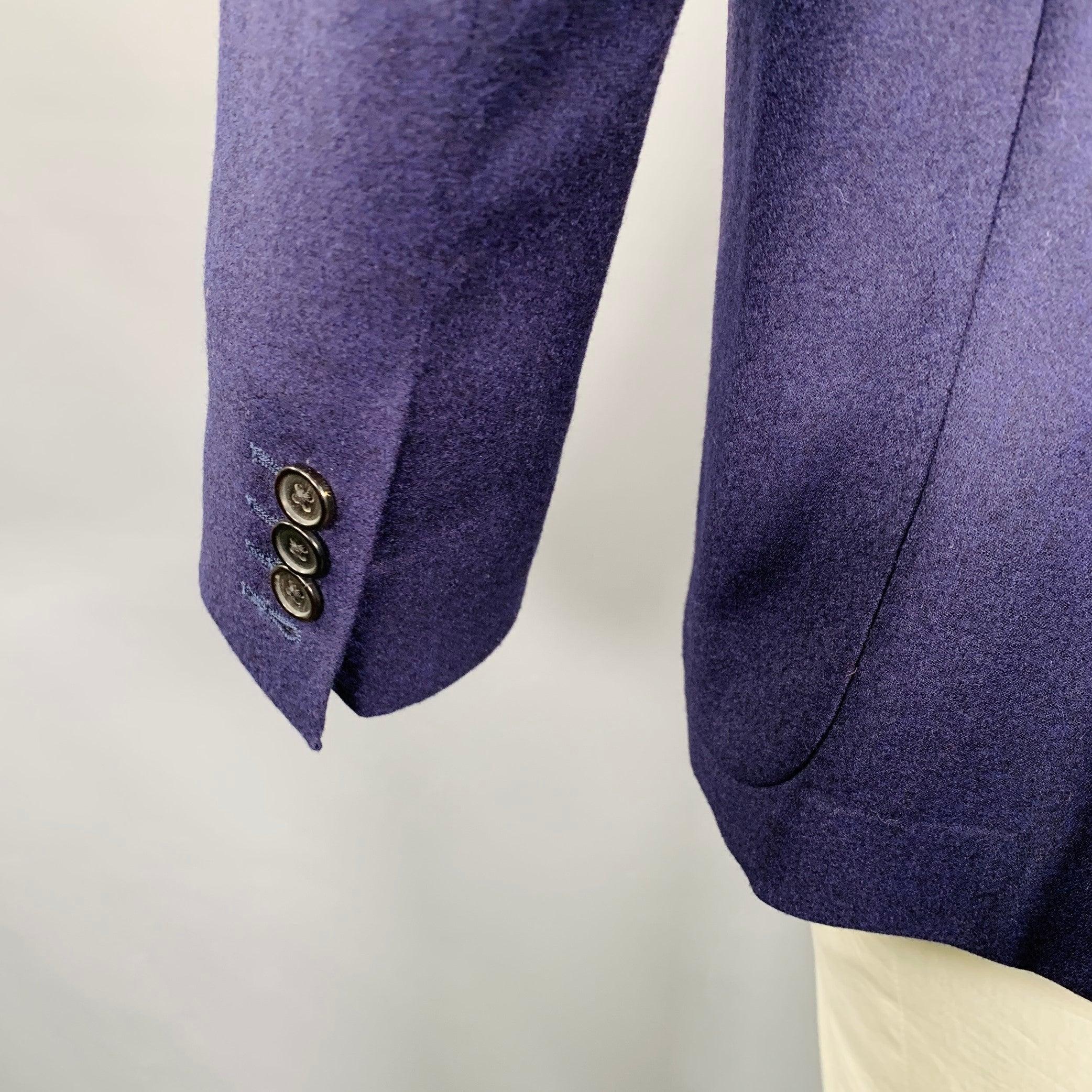 PAUL SMITH Size 42 Navy Wool Cashmere Notch Lapel Sport Coat In Excellent Condition For Sale In San Francisco, CA