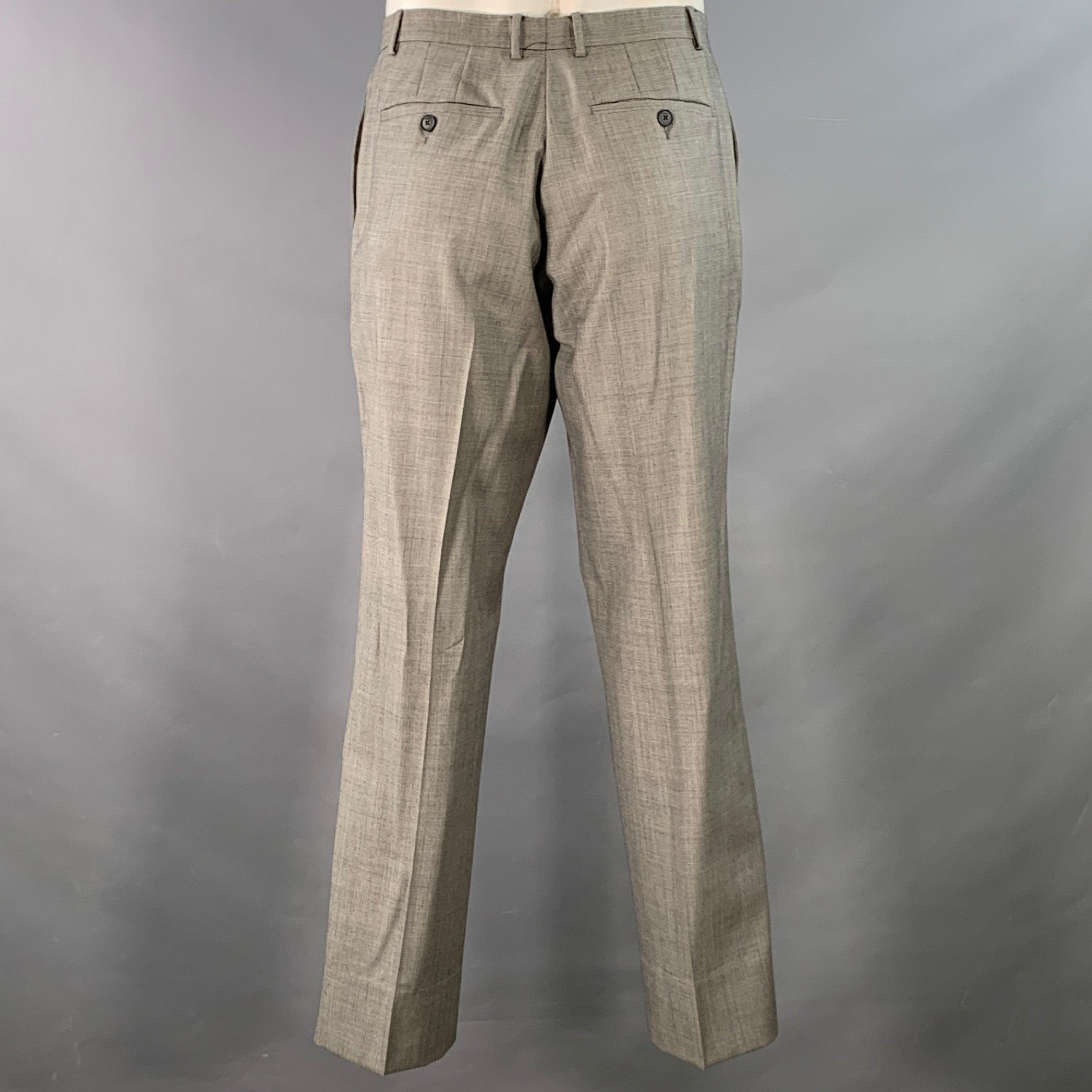 PAUL SMITH Taille 46 The Kensington Regular Grey Wool Slim Fit Notch Lapel Suit (Costume cintré en laine grise à revers échancré) Pour hommes en vente