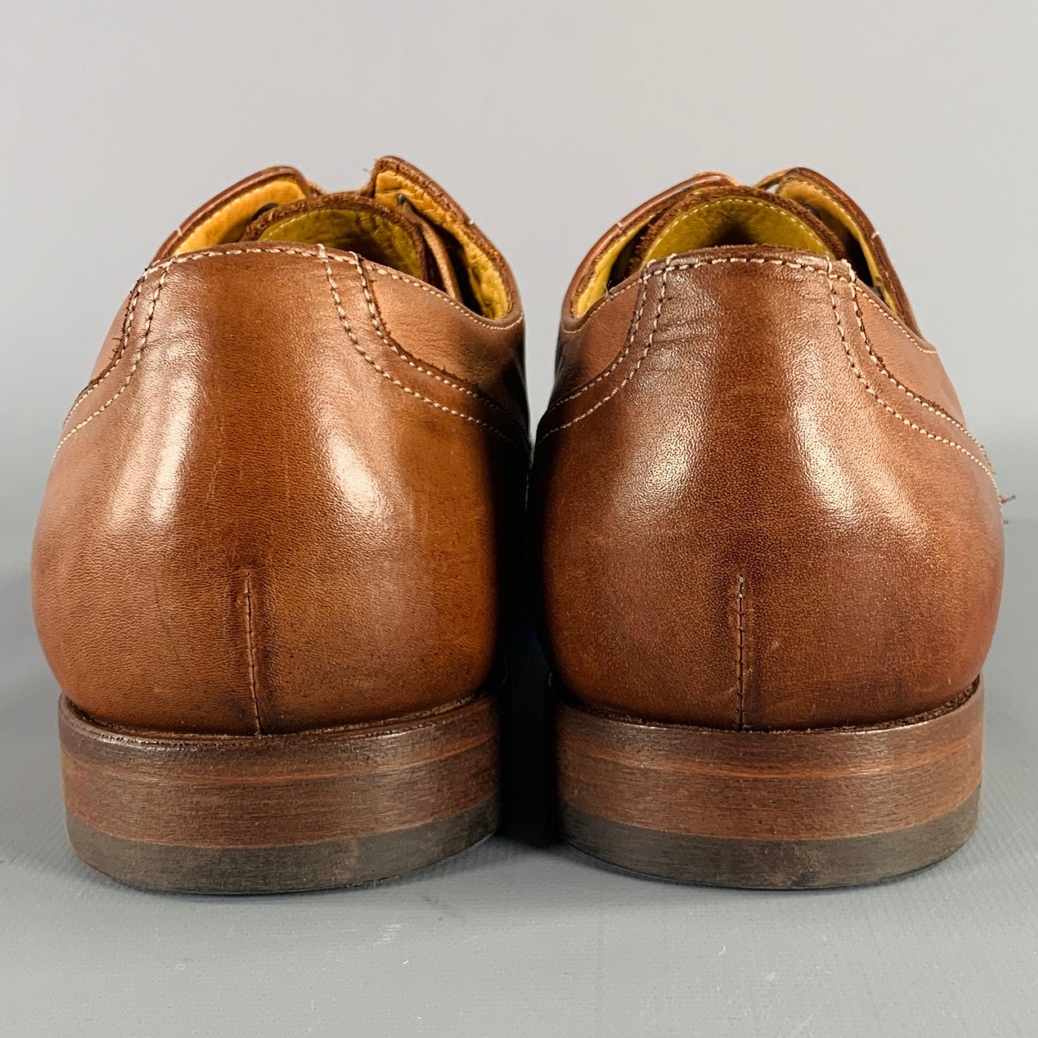 Marrone Paul Smith taglia 7 Scarpe Oxford Lace-Up in pelle marrone con punta a cappuccio in vendita