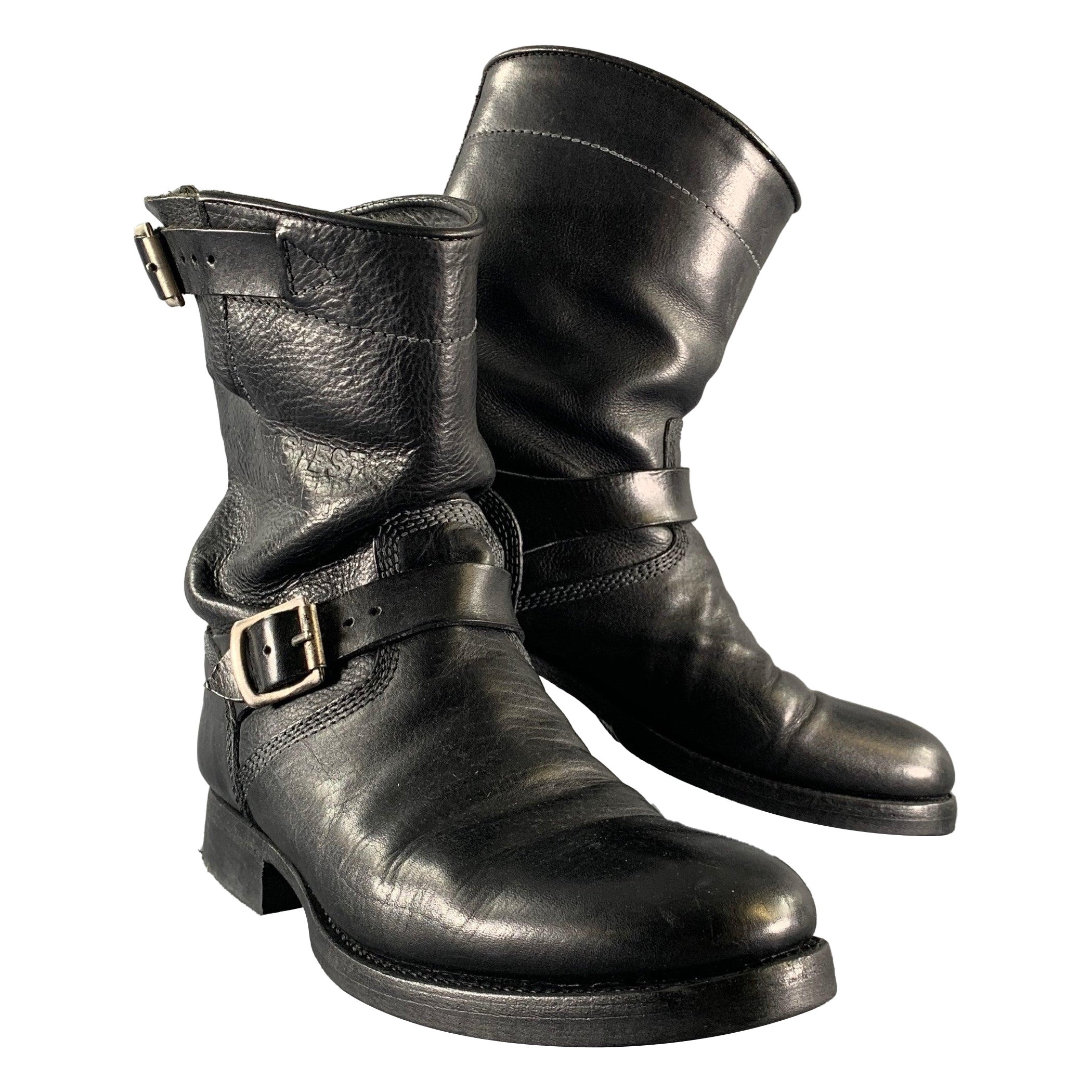 PAUL SMITH Taille 8 Bottes en cuir noir avec ceinture en vente
