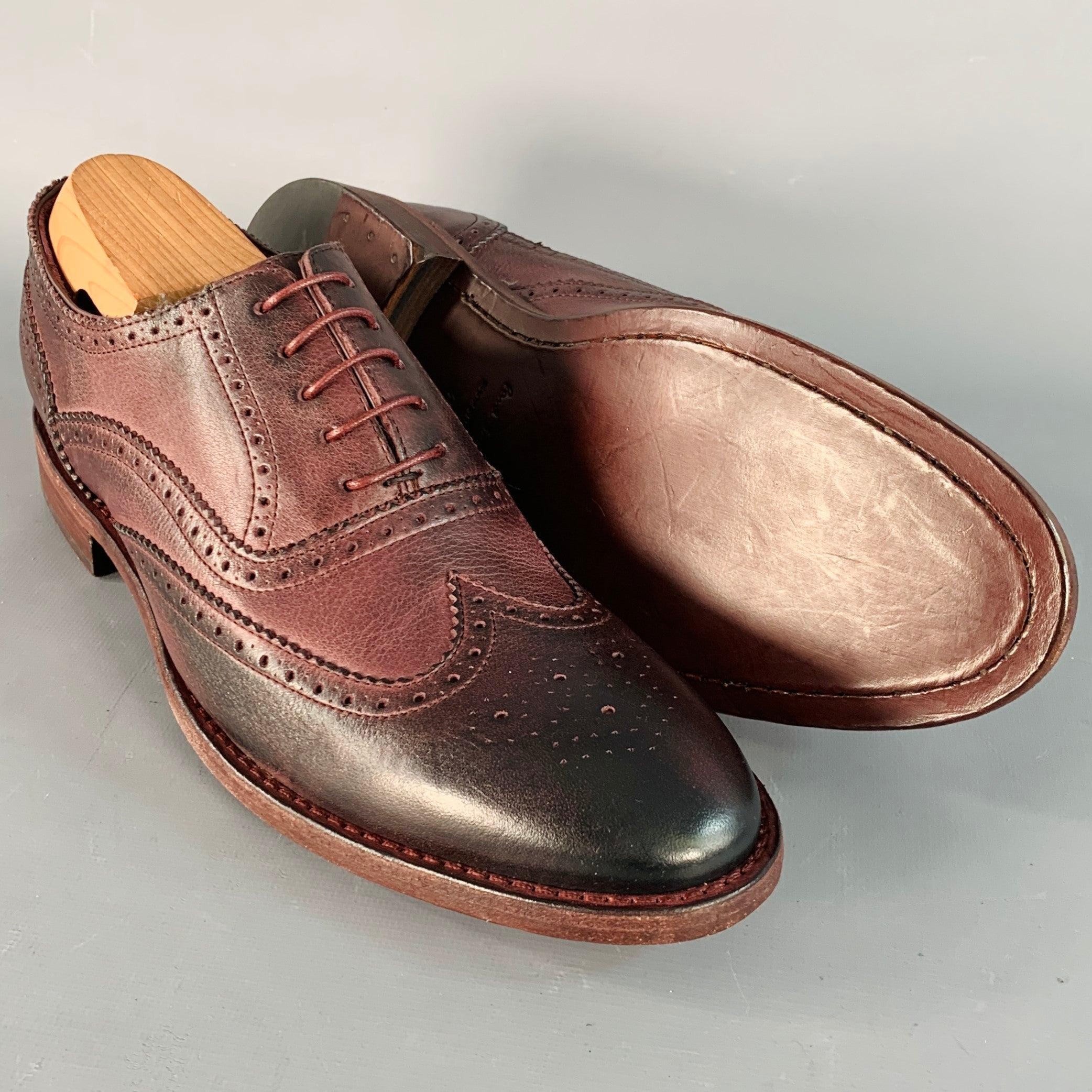 PAUL SMITH Taille 8 Burgundy Antique Leather Wingtip Oxford Lace-Up Flexible Travel Shoes Pour hommes en vente