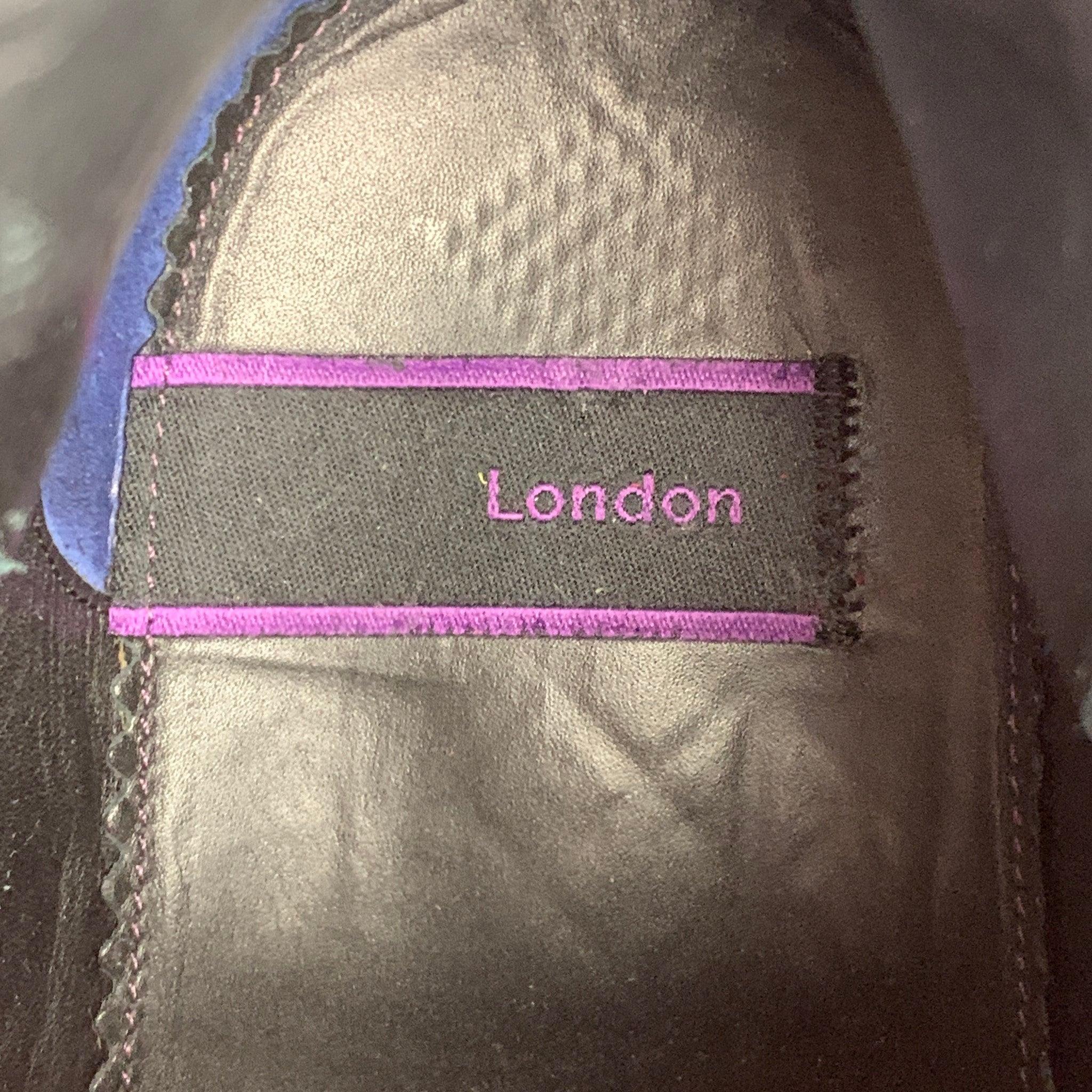 PAUL SMITH Size 9 Black Leather Hand Crafted Chelsea Boots For Sale 3