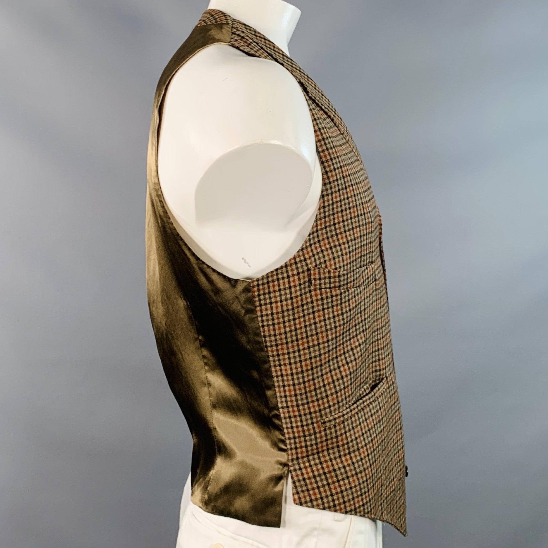 Marrone I.L.A. di Paul Smith Taglia L Beige Taupe Green Gilet a scacchi in lana monopetto in vendita