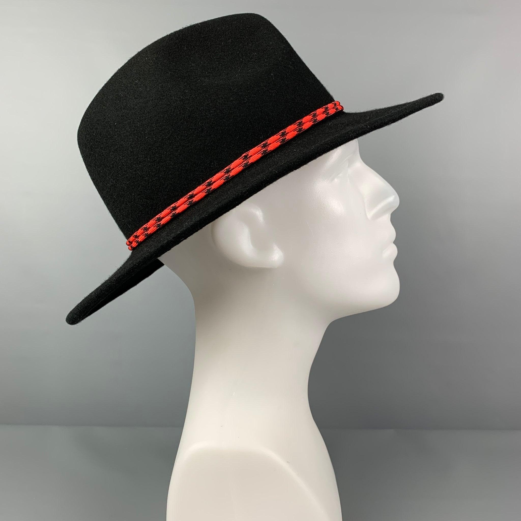 PAUL SMITH Size L Black Wool Hat In Good Condition For Sale In San Francisco, CA