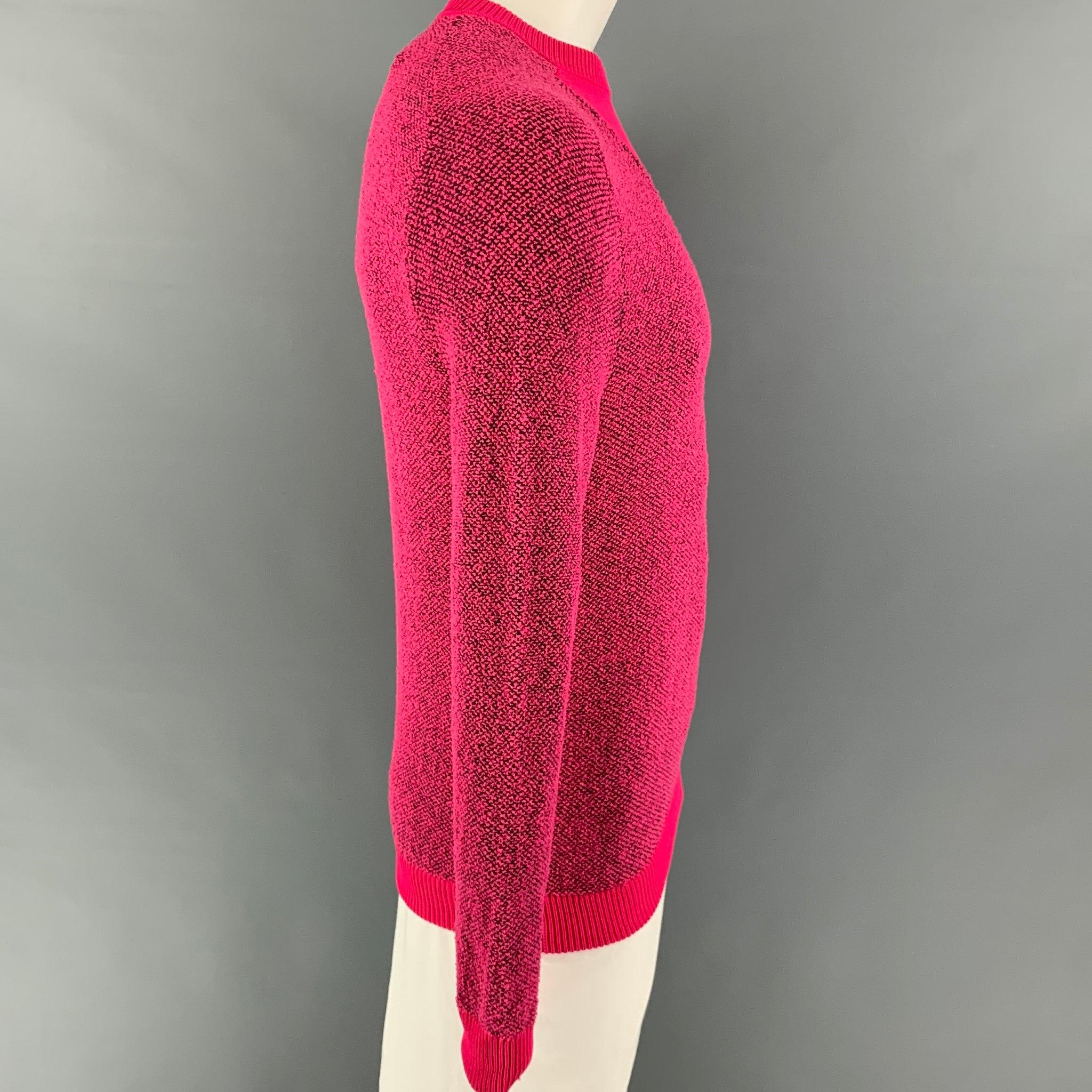 PAUL SMITH Size L Pink Black Textured Polyamide Blend Crew-Neck Pullover In Good Condition For Sale In San Francisco, CA