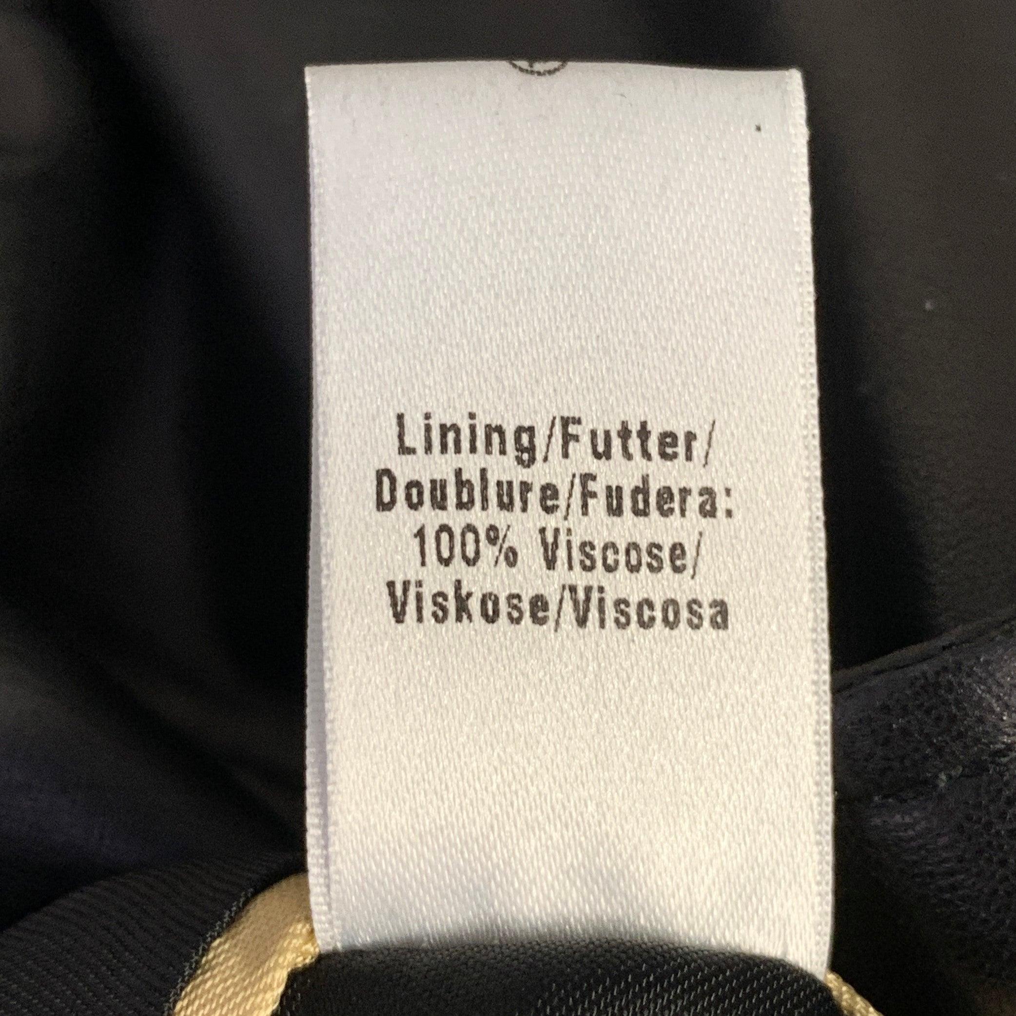 PAUL SMITH Größe M Schwarze gesteppte Bikerjacke aus Leder im Angebot 5