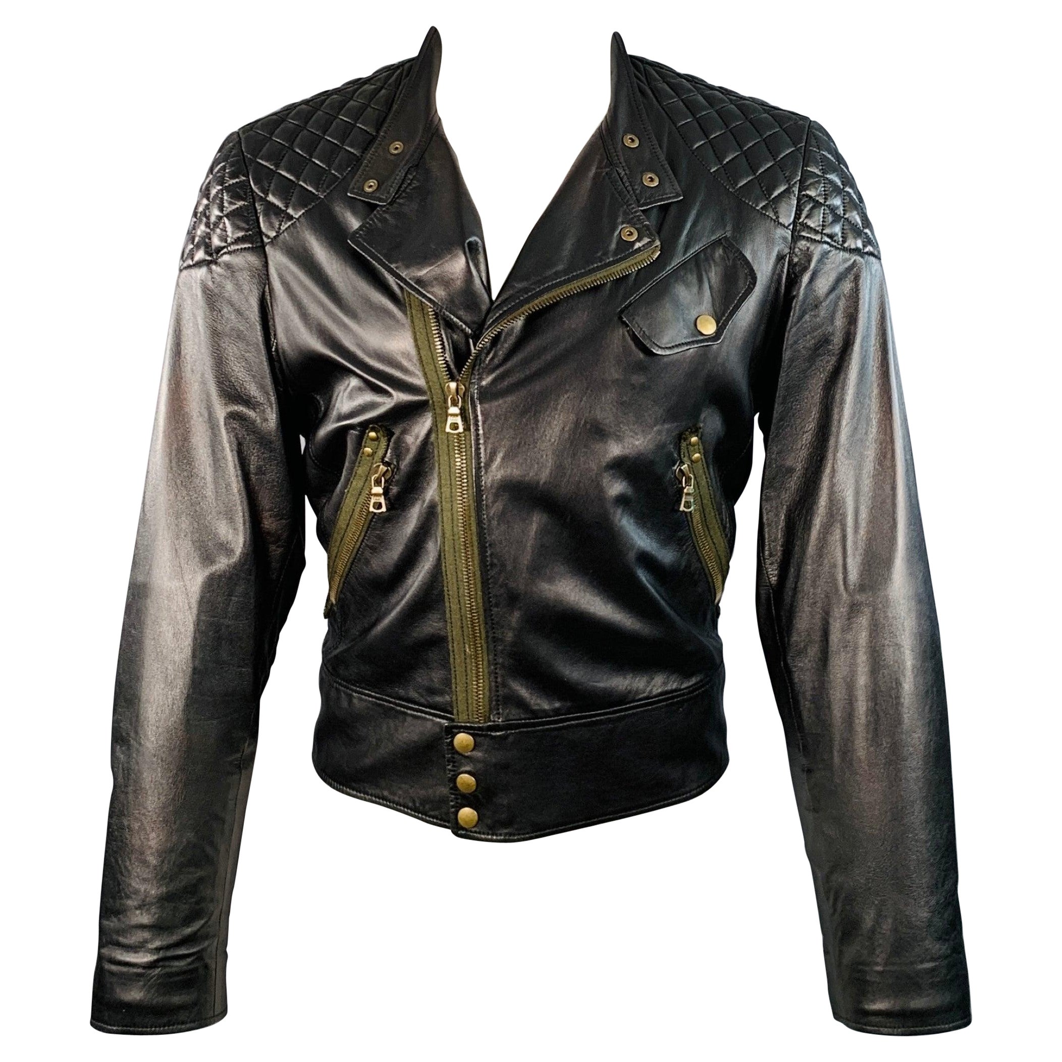 PAUL SMITH Größe M Schwarze gesteppte Bikerjacke aus Leder im Angebot