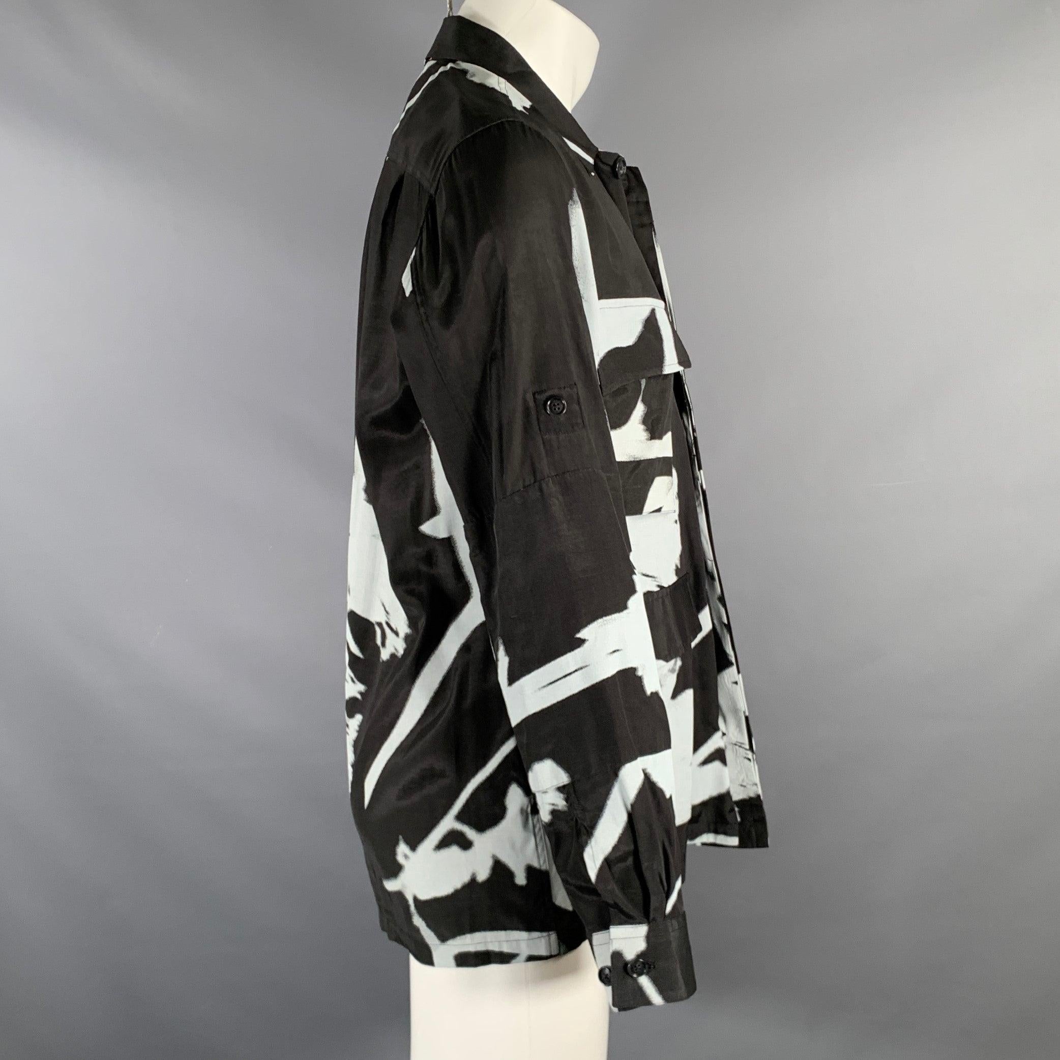 Noir PAUL SMITH - Veste à poches en viscose imprimée noire et blanche, taille S en vente