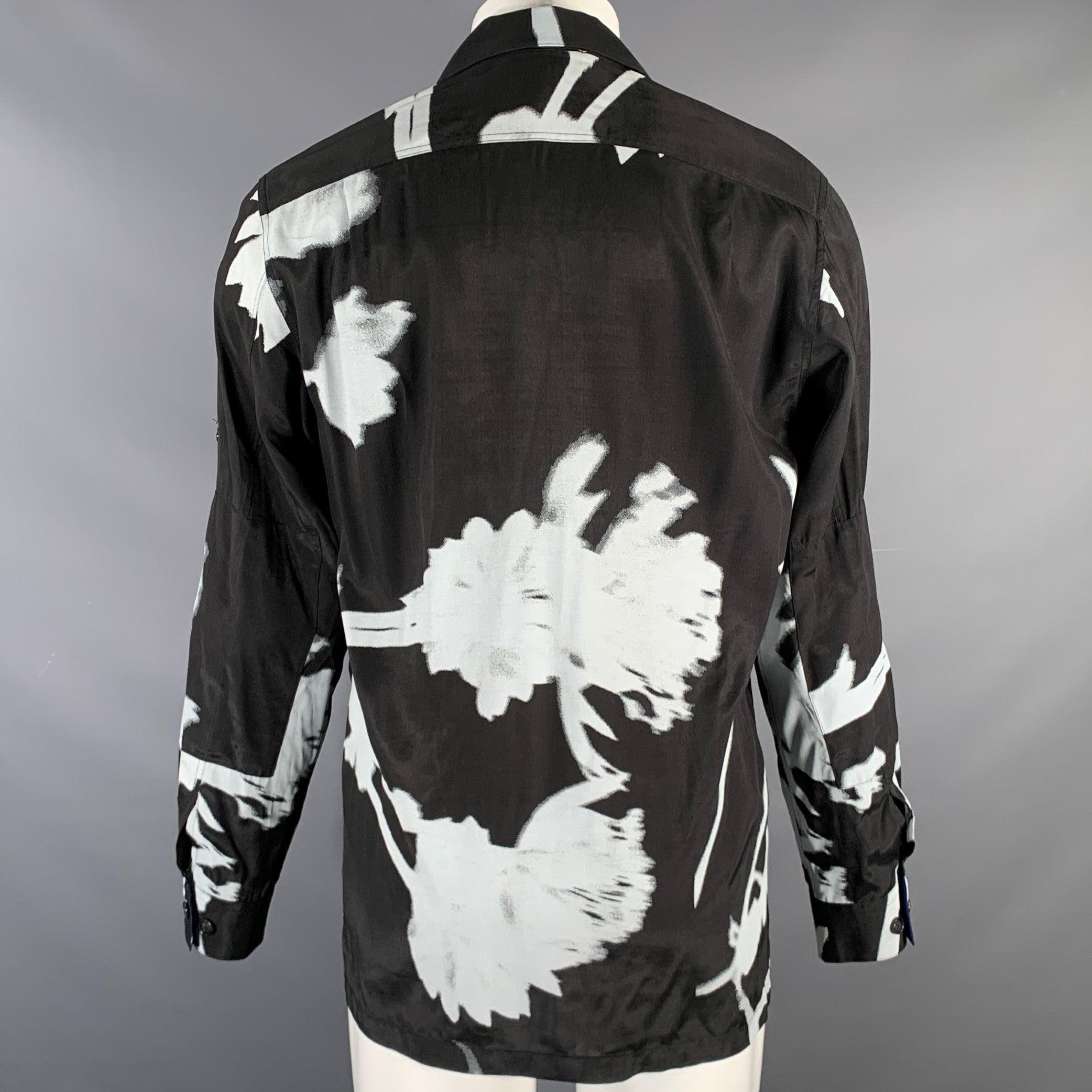 PAUL SMITH - Veste à poches en viscose imprimée noire et blanche, taille S Excellent état - En vente à San Francisco, CA