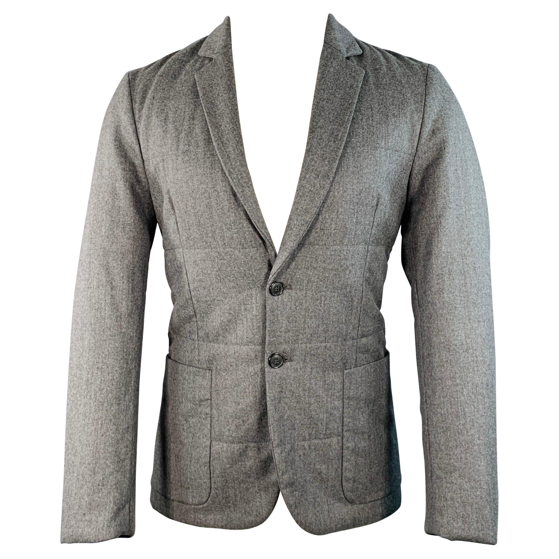 PAUL SMITH Größe S Heather Grey Gesteppter Wollmantel mit Kerbrevers im Angebot