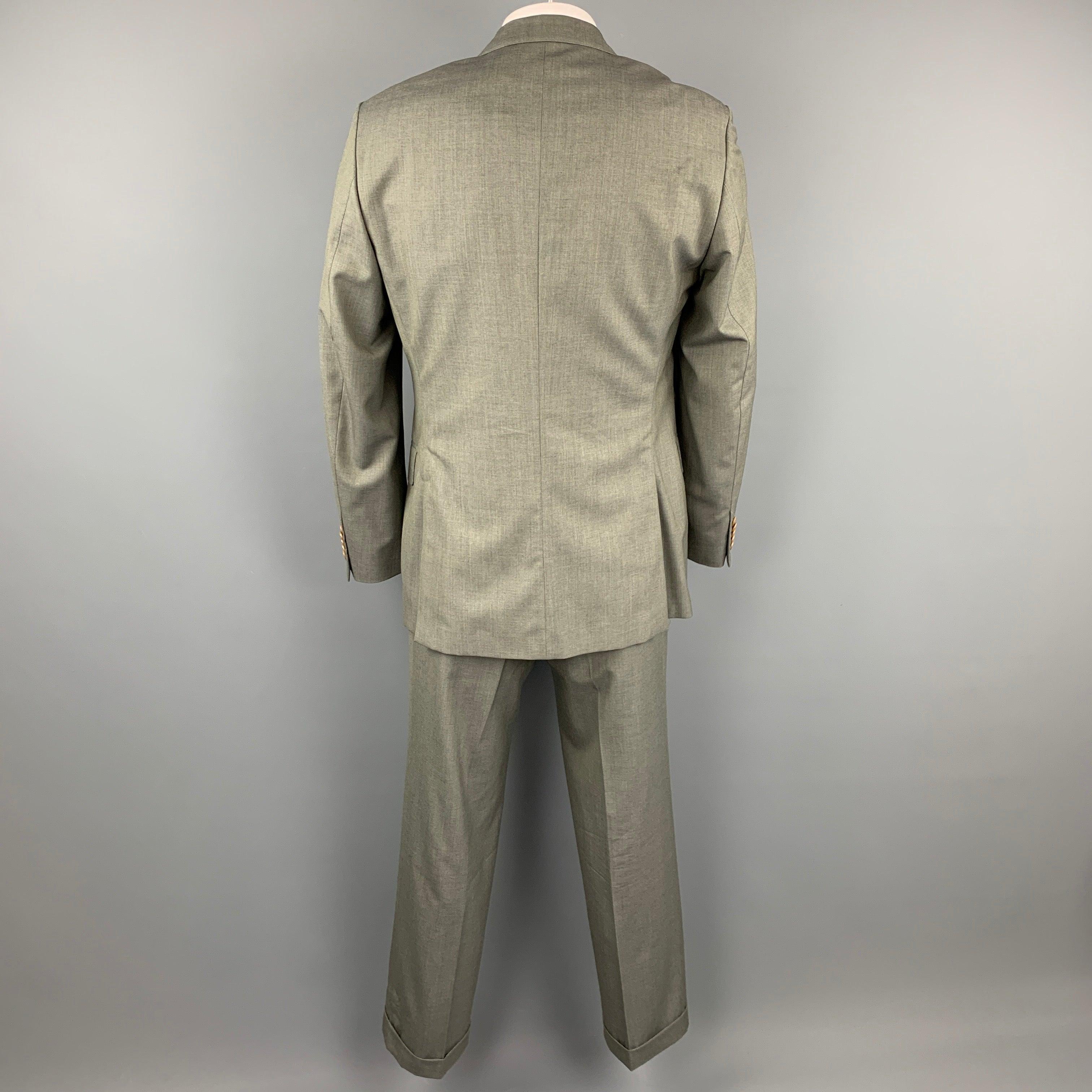 PAUL SMITH The Byard Size 44 Regular Grey Wool Notch Lapel Suit In Excellent Condition For Sale In San Francisco, CA