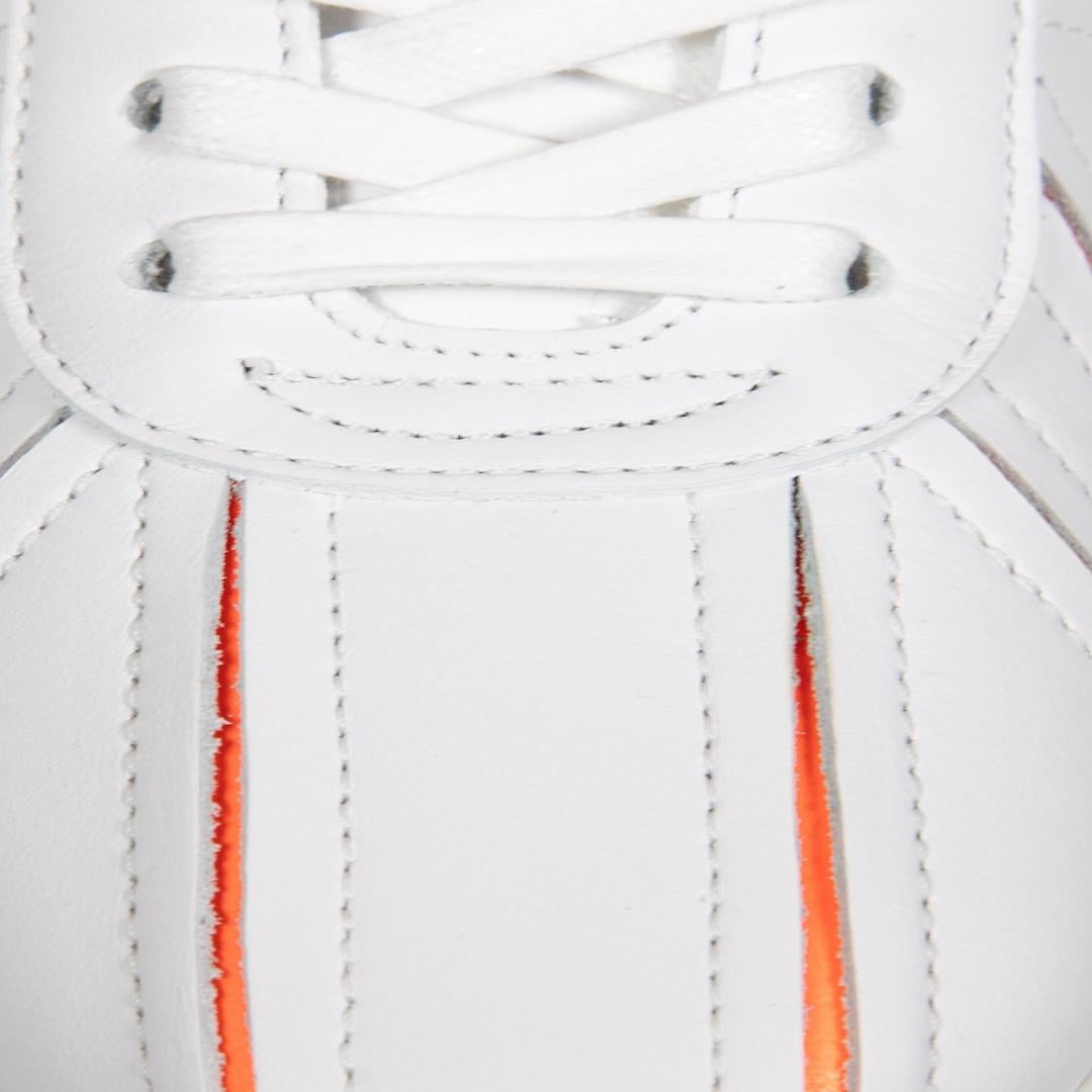 Baskets Levon Paul Smith en cuir blanc, taille IT 37 en vente 1