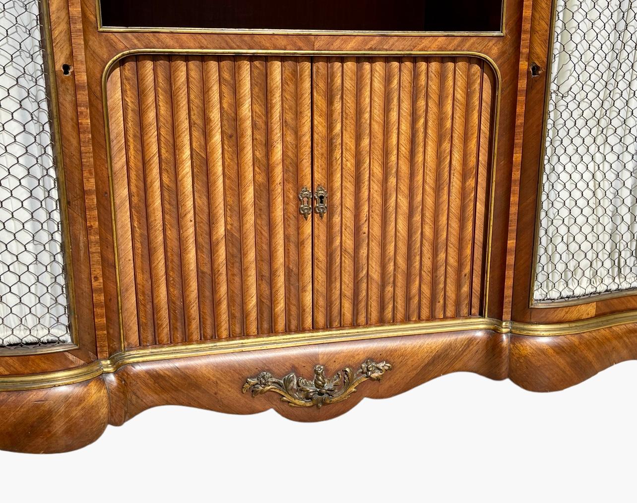 Paul Sormani - Louis XV Style Marquetry Support Cabinet In Good Condition For Sale In Beaune, FR