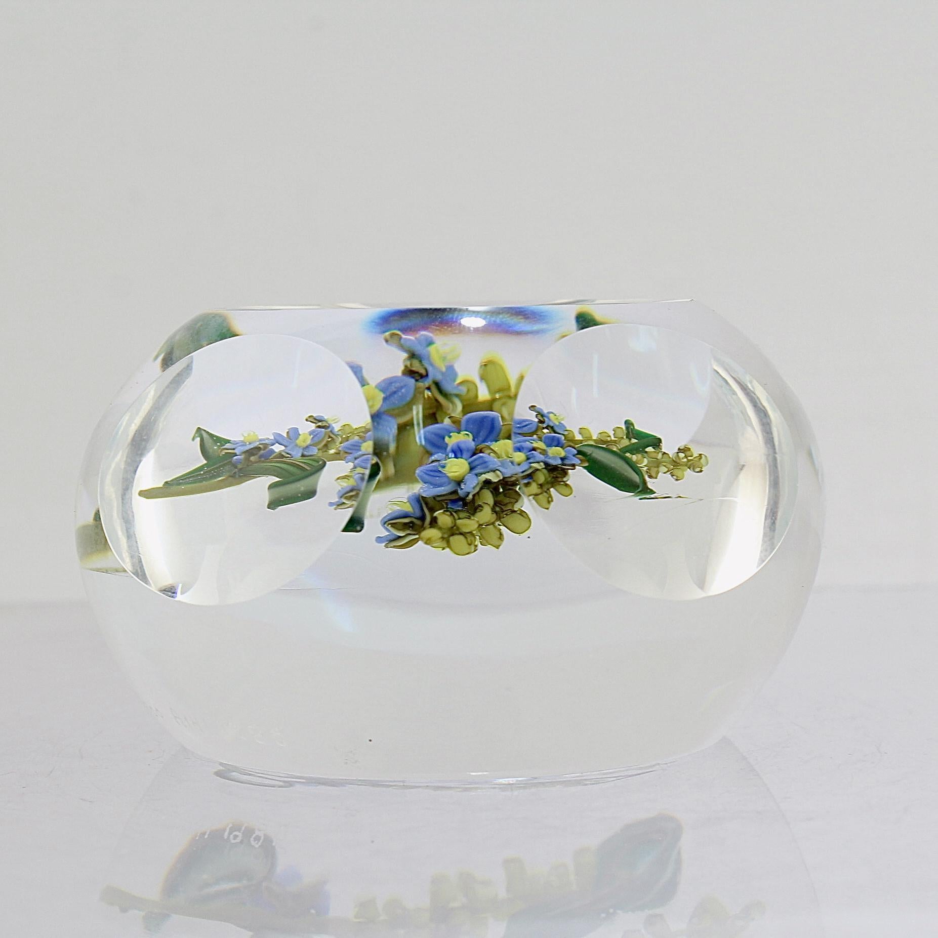 20th Century Paul Stankard Faceted Art Glass Paperweight with Lampwork Forget-Me-Not Flowers