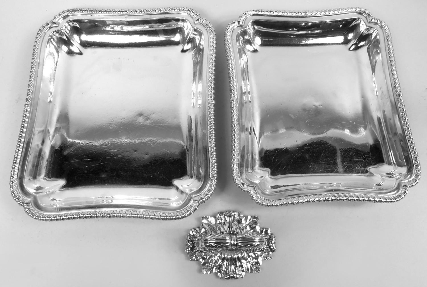 Argento 925 Piatti da portata coperti Paul Storr, epoca Waterloo, Regenza georgiana, 1815 in vendita