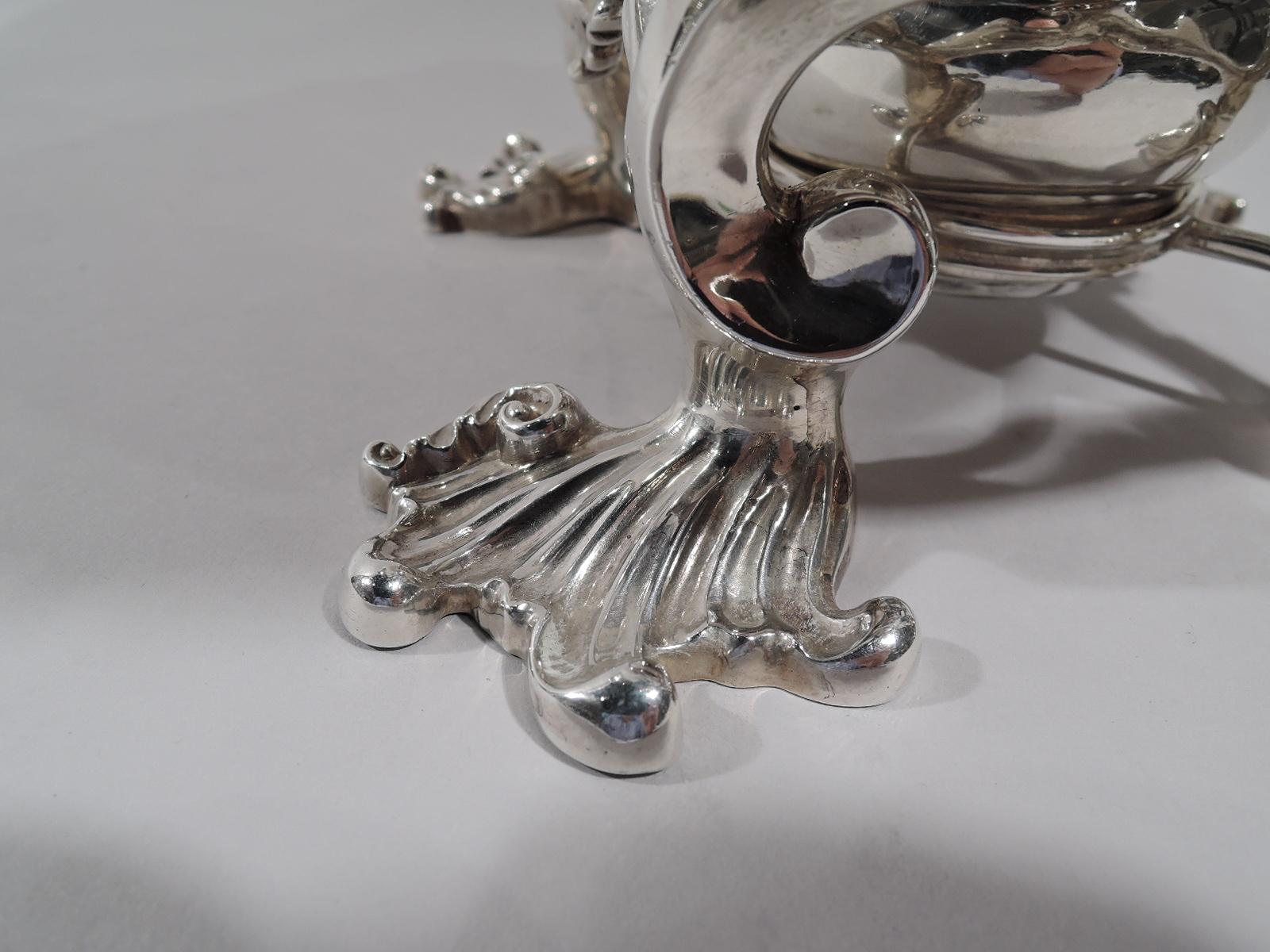 Paul Storr Regency Sterling Silver Hot Water Kettle on Stand In Excellent Condition In New York, NY