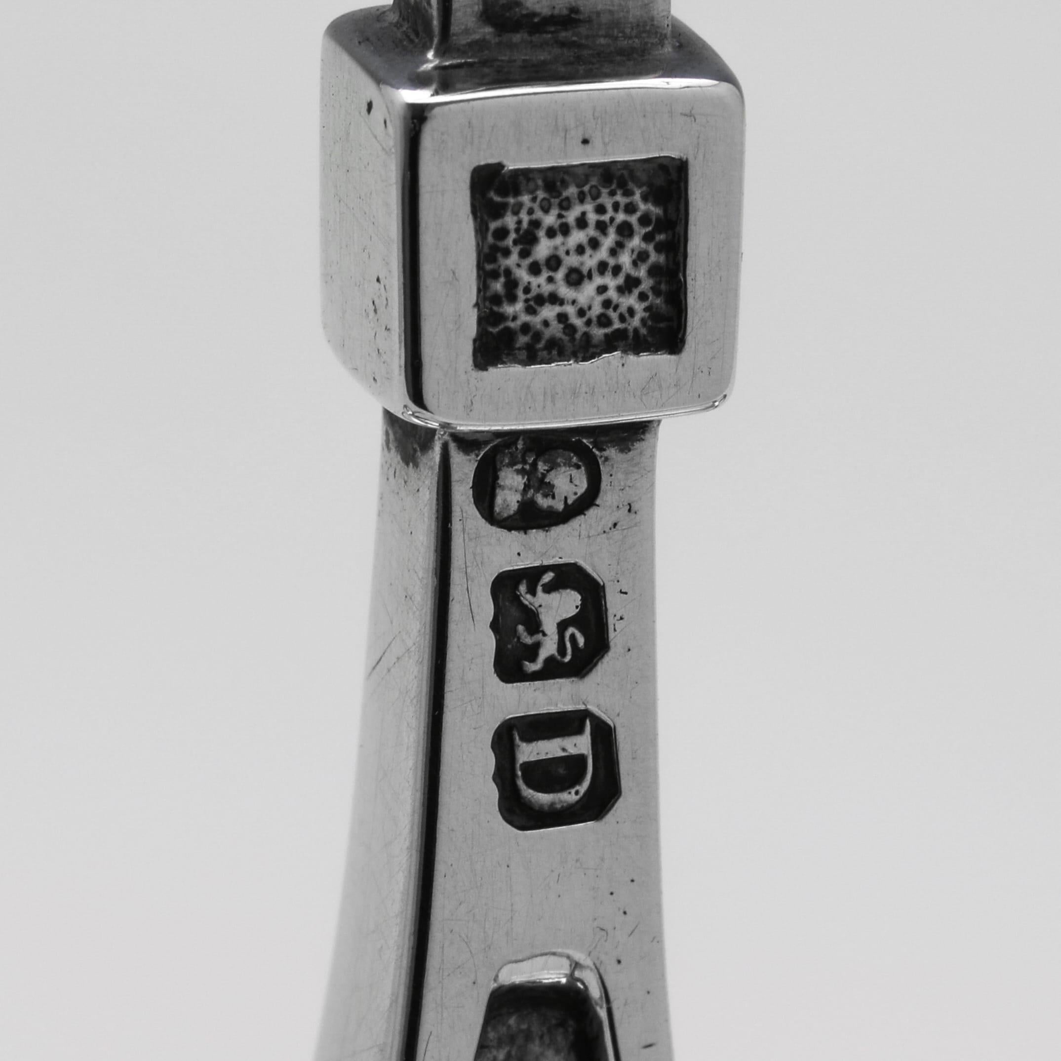 Paul Storr - Set aus Sterlingsilber und geschliffenem Glas aus dem Jahr 1799 im Angebot 5