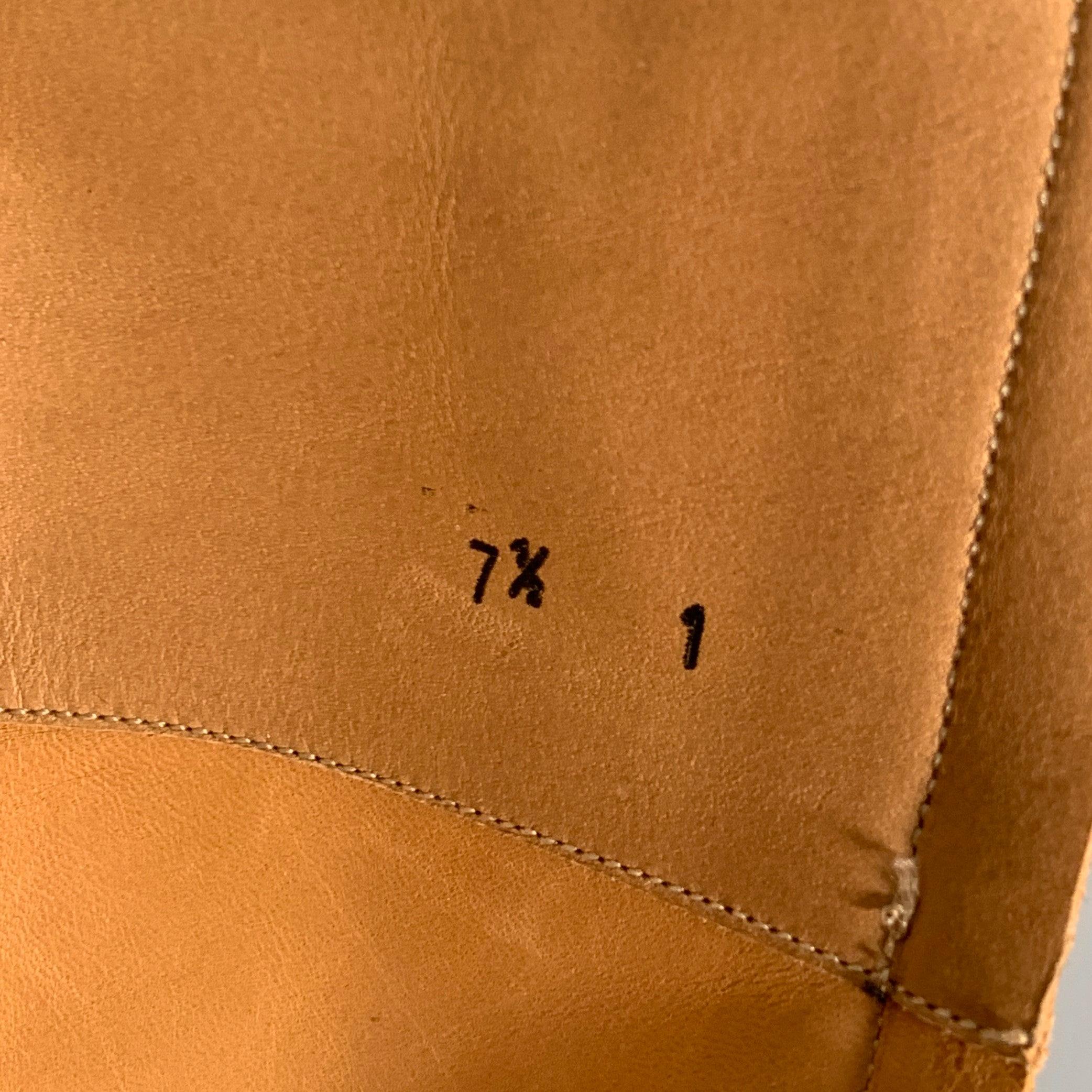 PAUL STUART Taille 7.5 Bottes d'équitation en cuir noir et tan avec fermeture à glissière latérale en vente 2